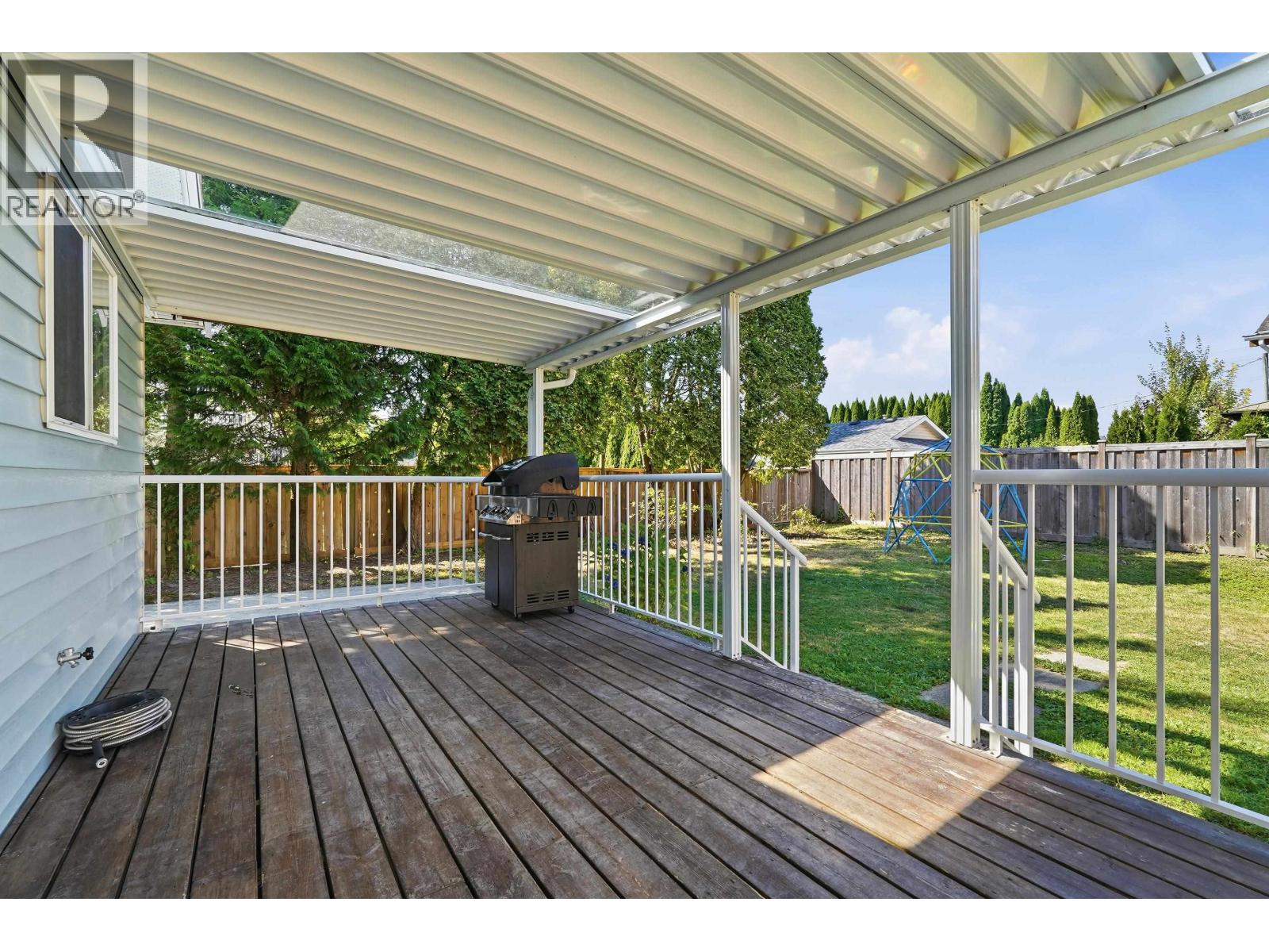 23423 Sandpiper Avenue Property Photo 25
