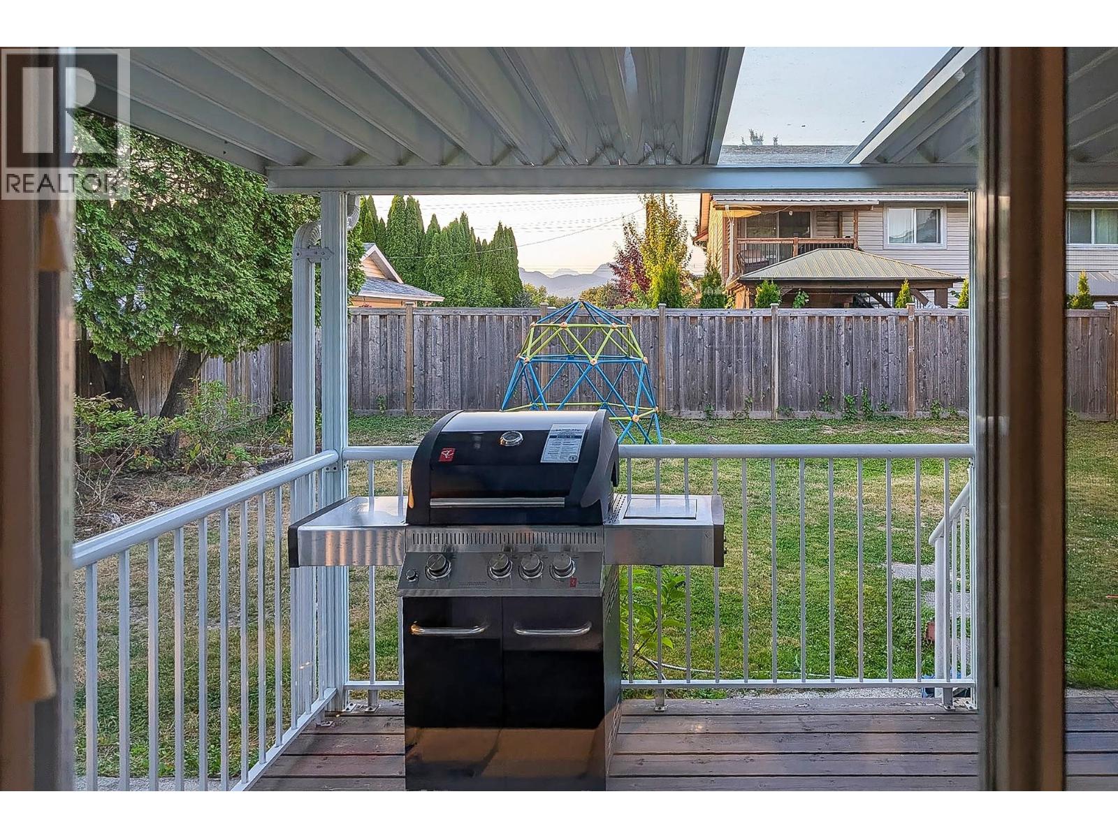 23423 Sandpiper Avenue Property Photo 26