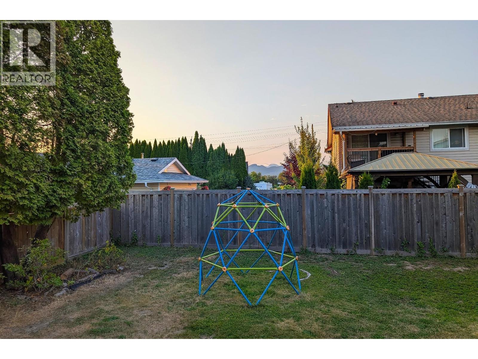 23423 Sandpiper Avenue Property Photo 28
