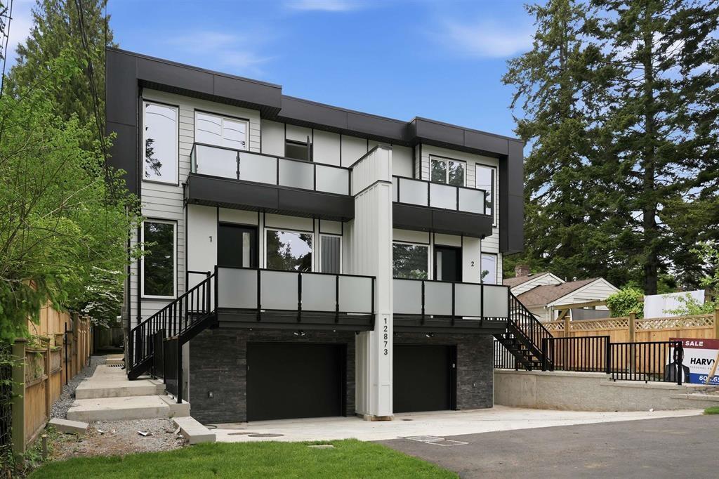 101 12873 Marine Drive Property Photo 3