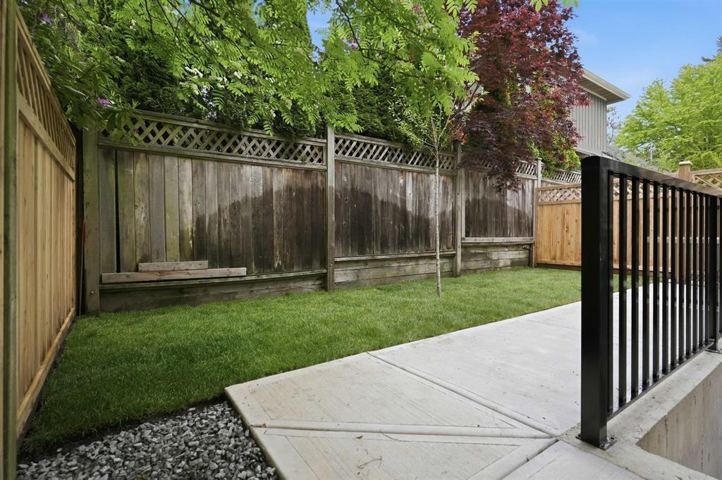 101 12873 Marine Drive Property Photo 32