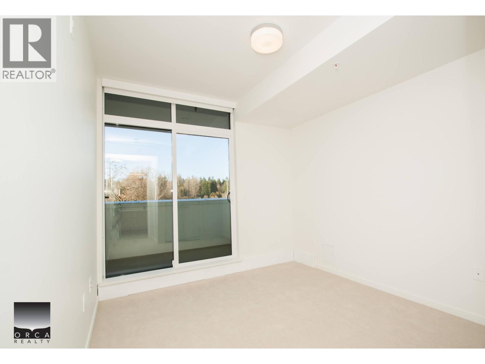 311 5080 Quebec Street Property Photo 3