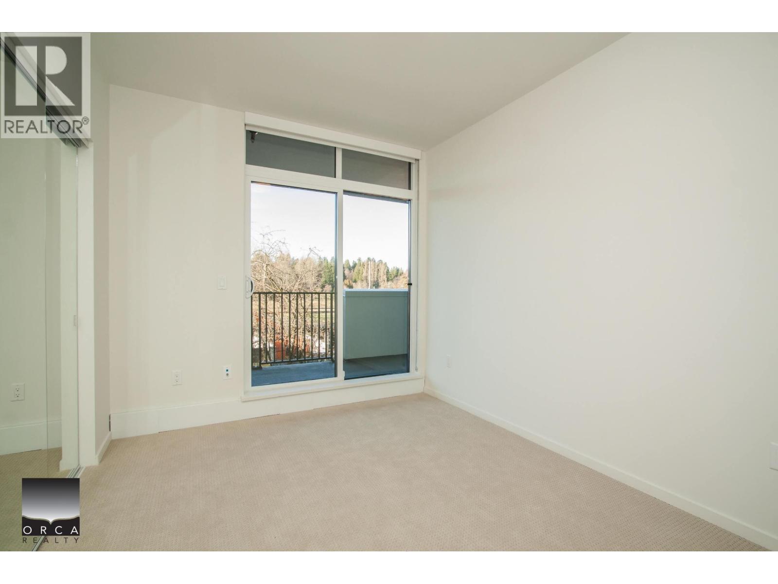 311 5080 Quebec Street Property Photo 4