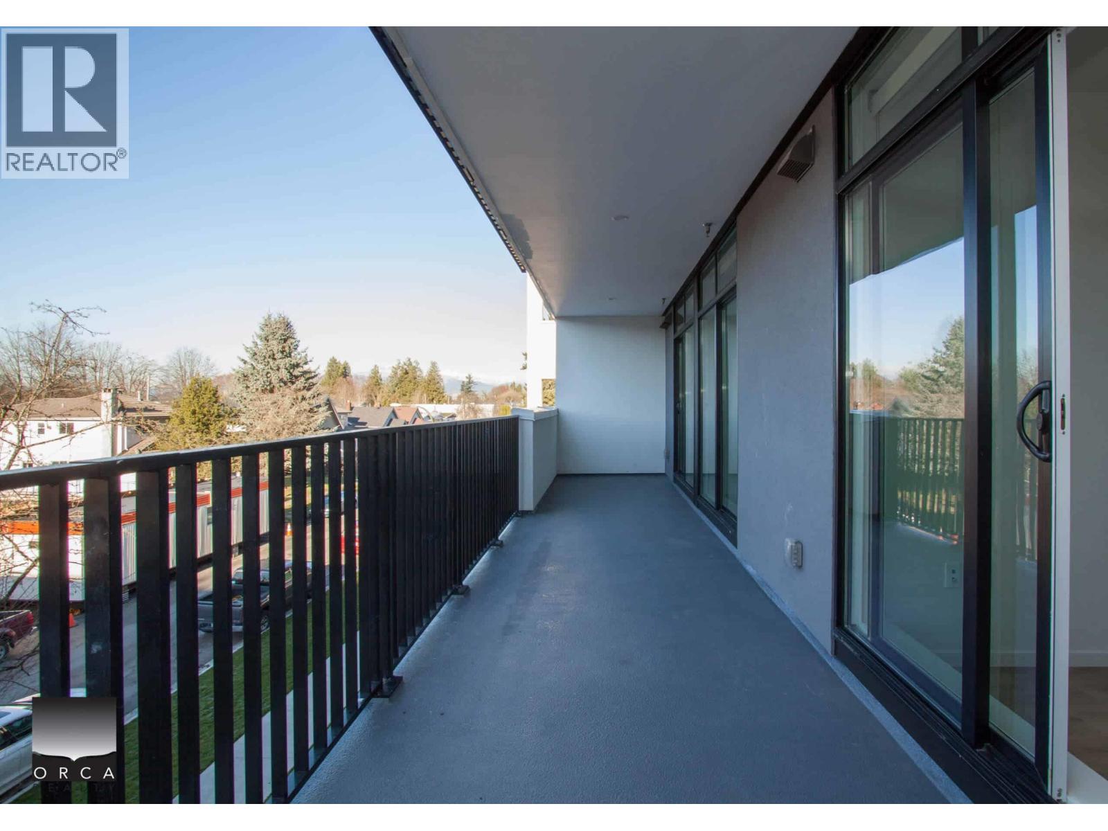 311 5080 Quebec Street Property Photo 15