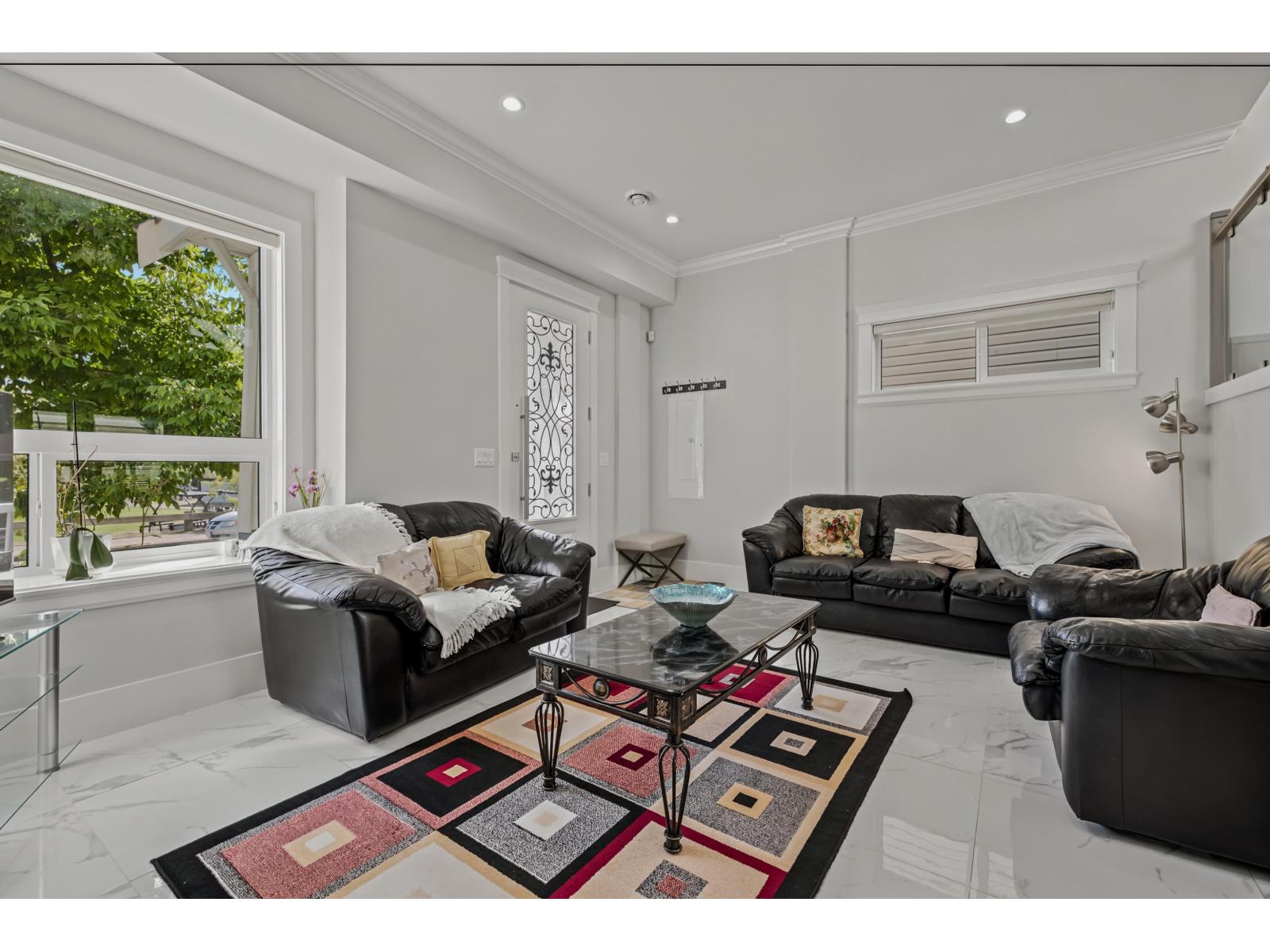 13045 59 Avenue Property Photo 7