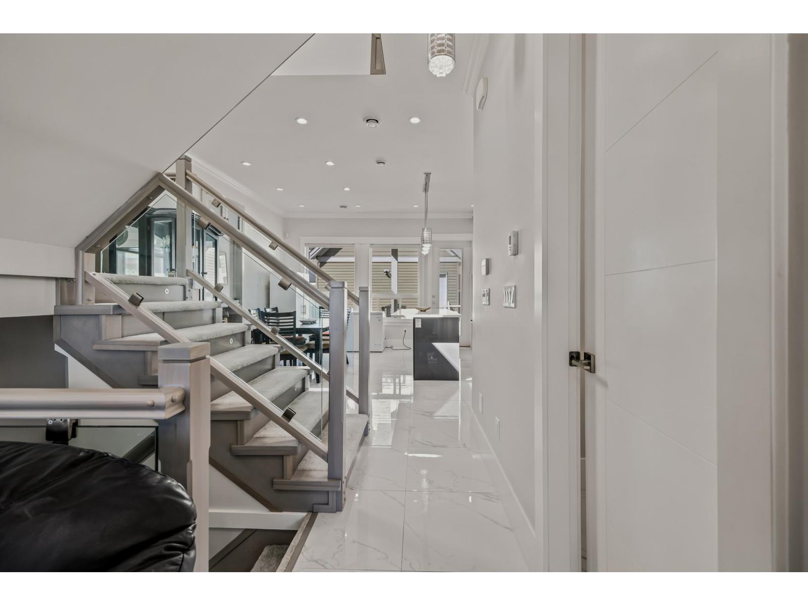 13045 59 Avenue Property Photo 8