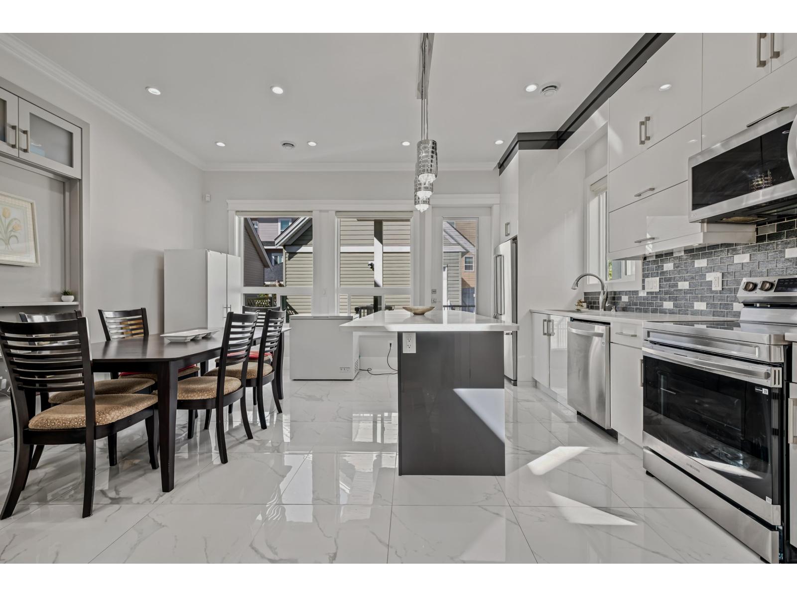 13045 59 Avenue Property Photo 10