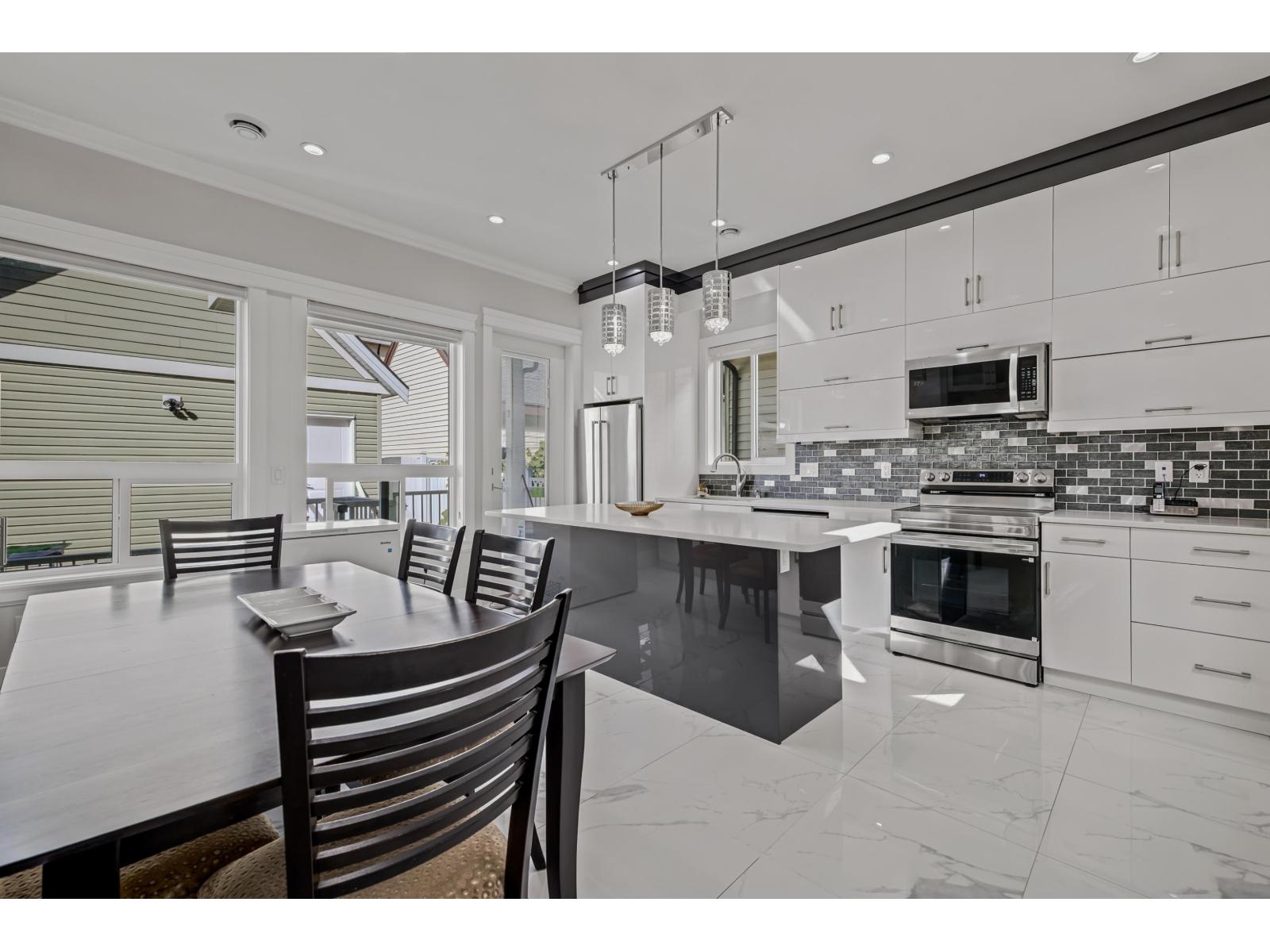 13045 59 Avenue Property Photo 13