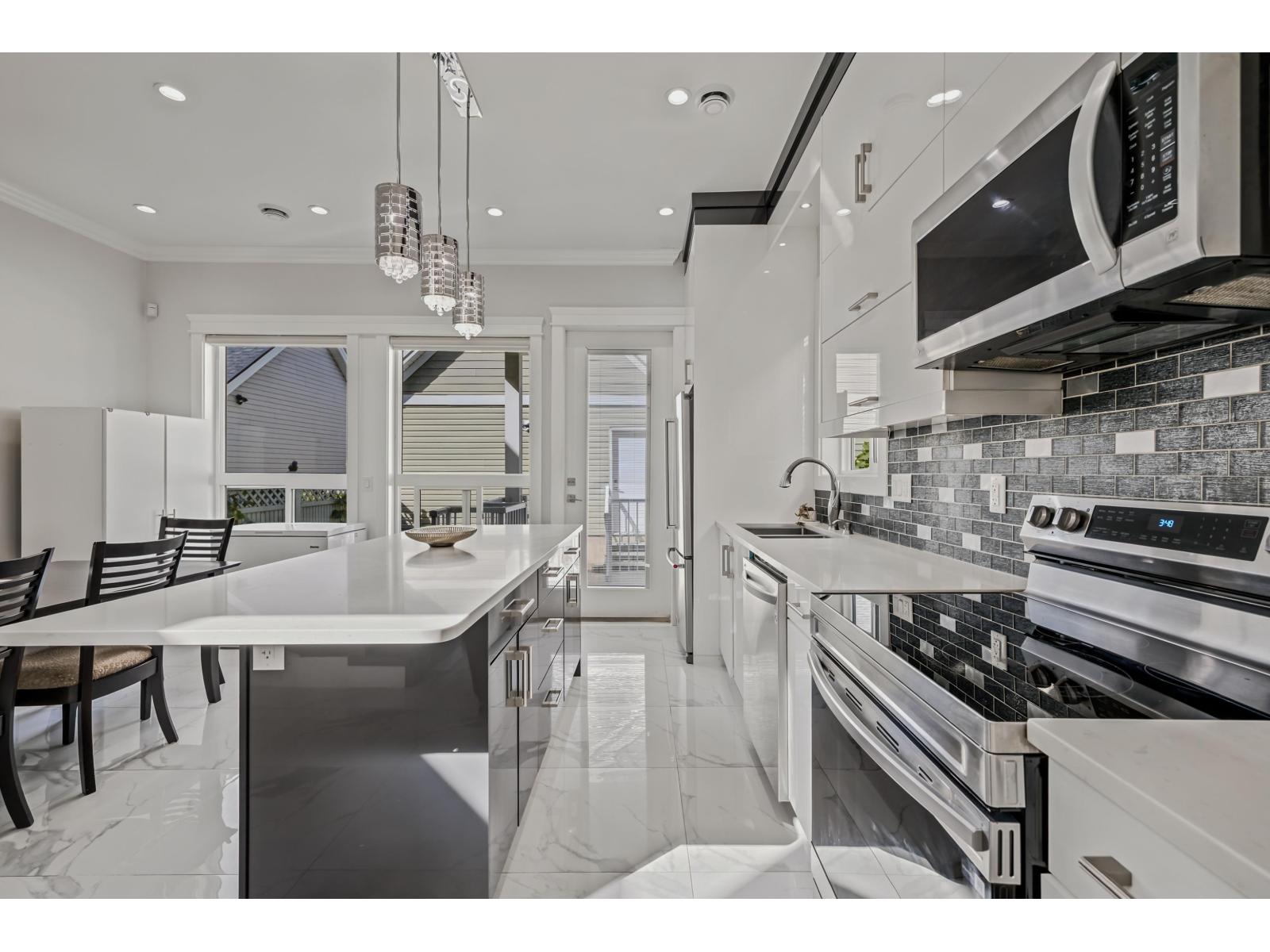 13045 59 Avenue Property Photo 15