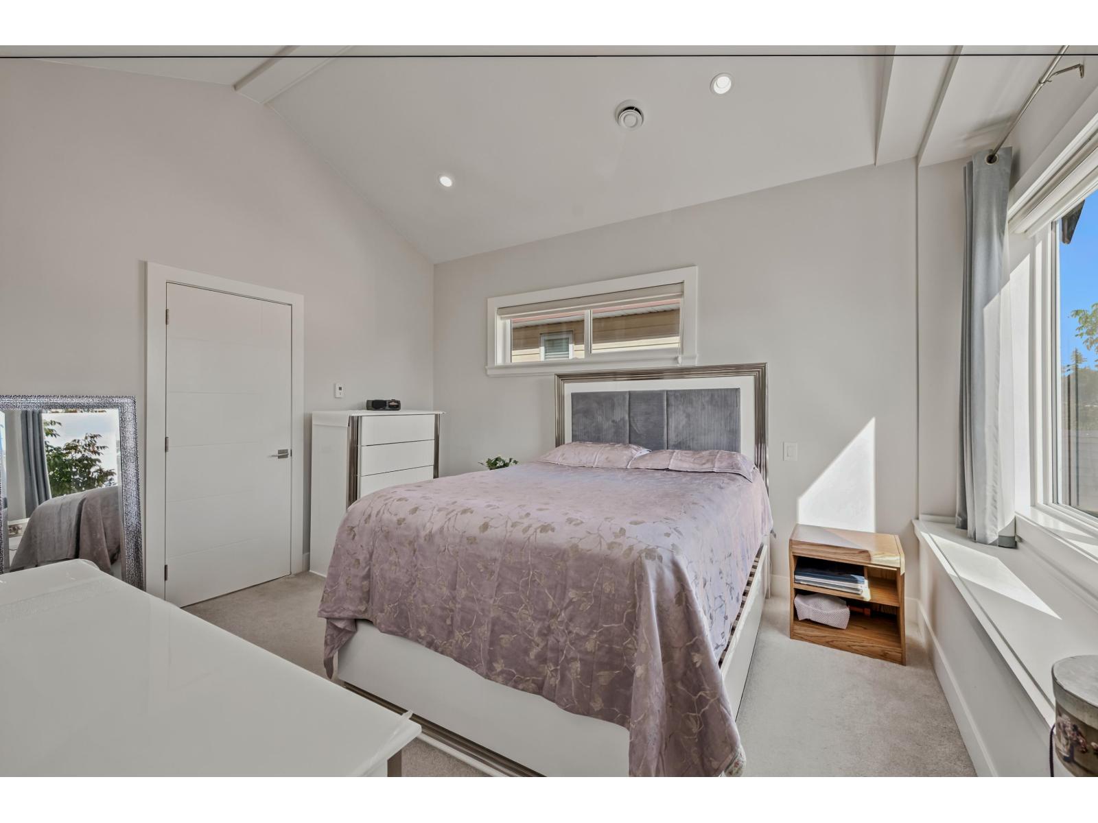 13045 59 Avenue Property Photo 24
