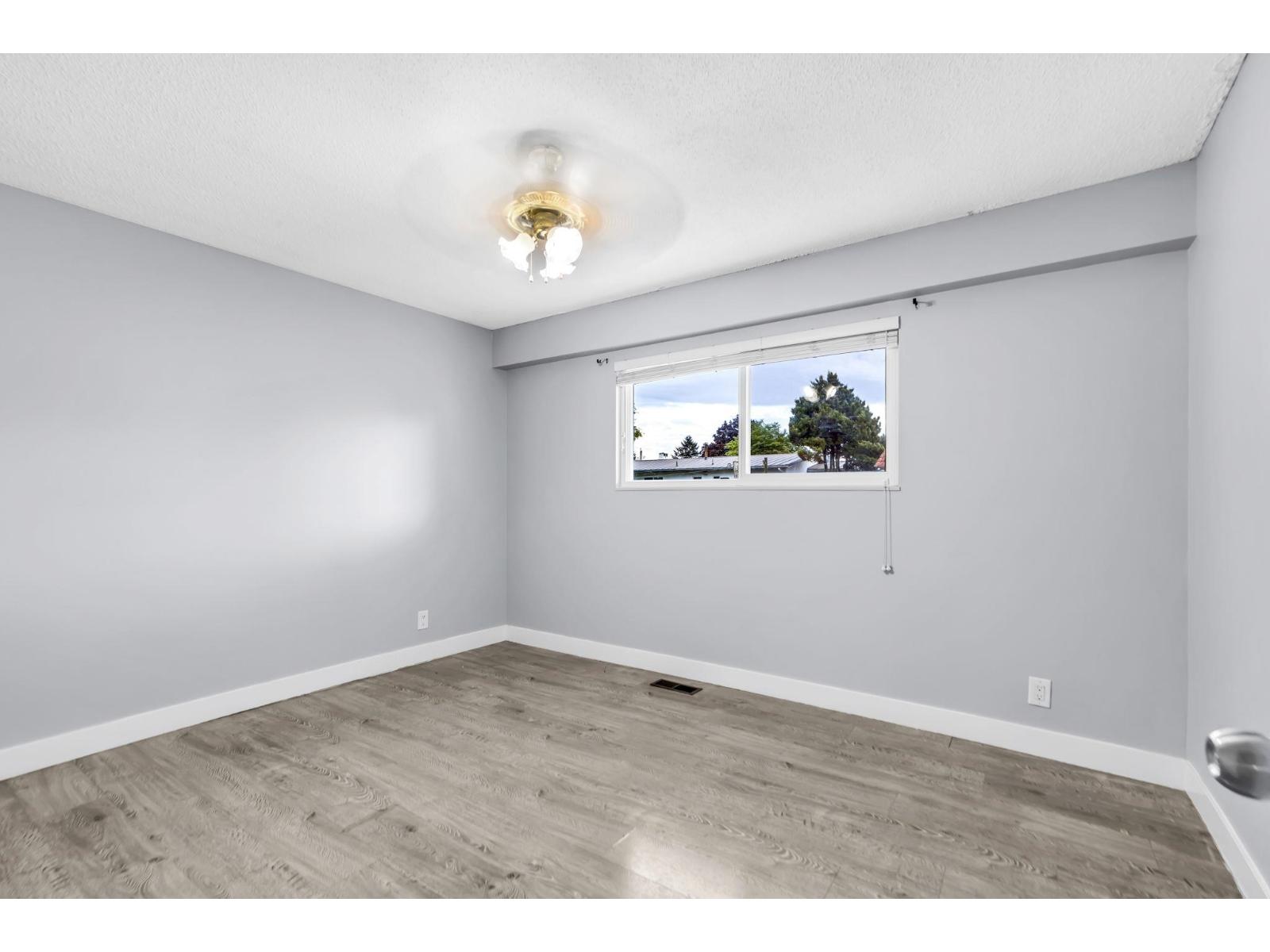 11786 86 Avenue Property Photo 17