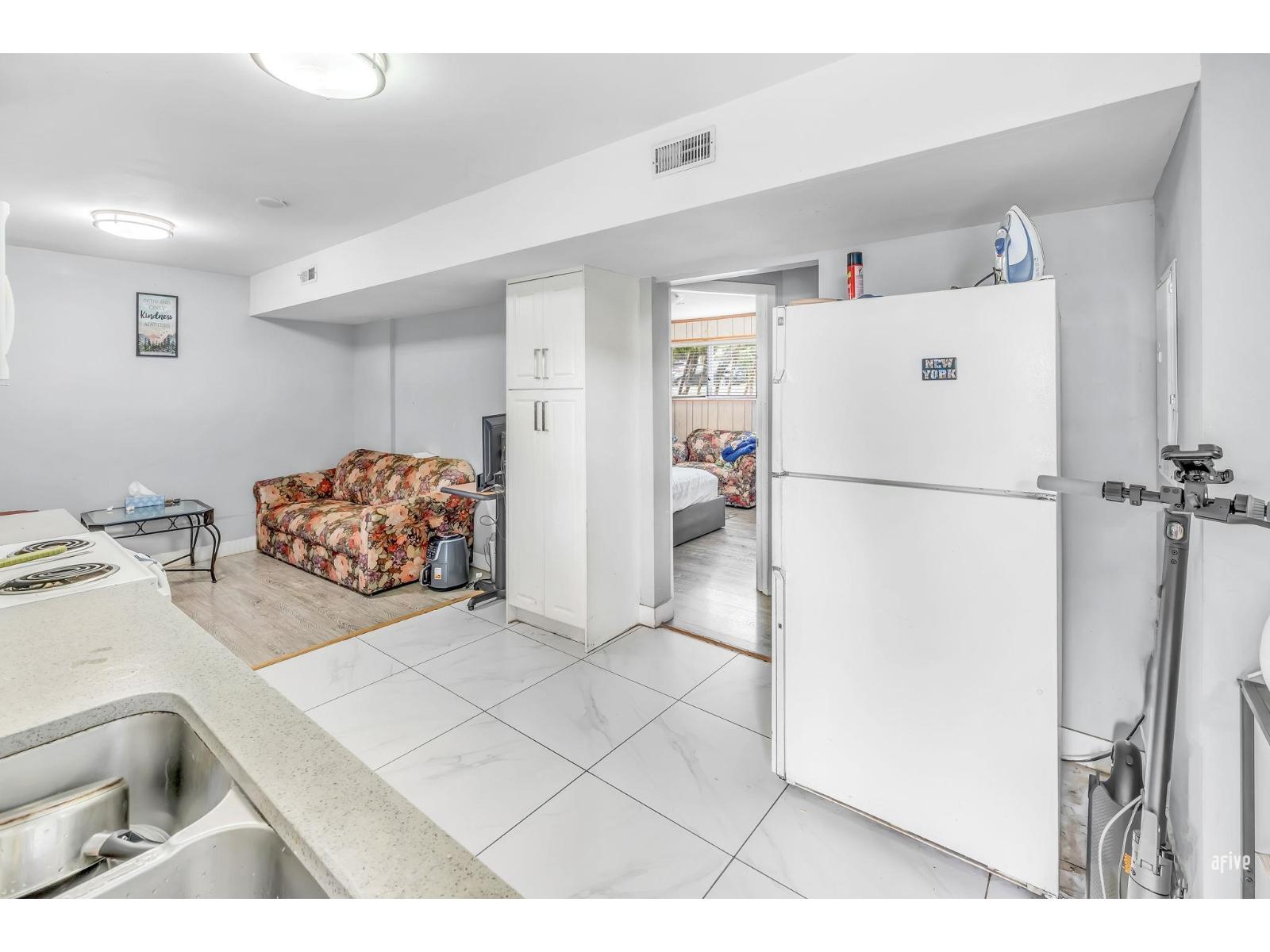 11786 86 Avenue Property Photo 26