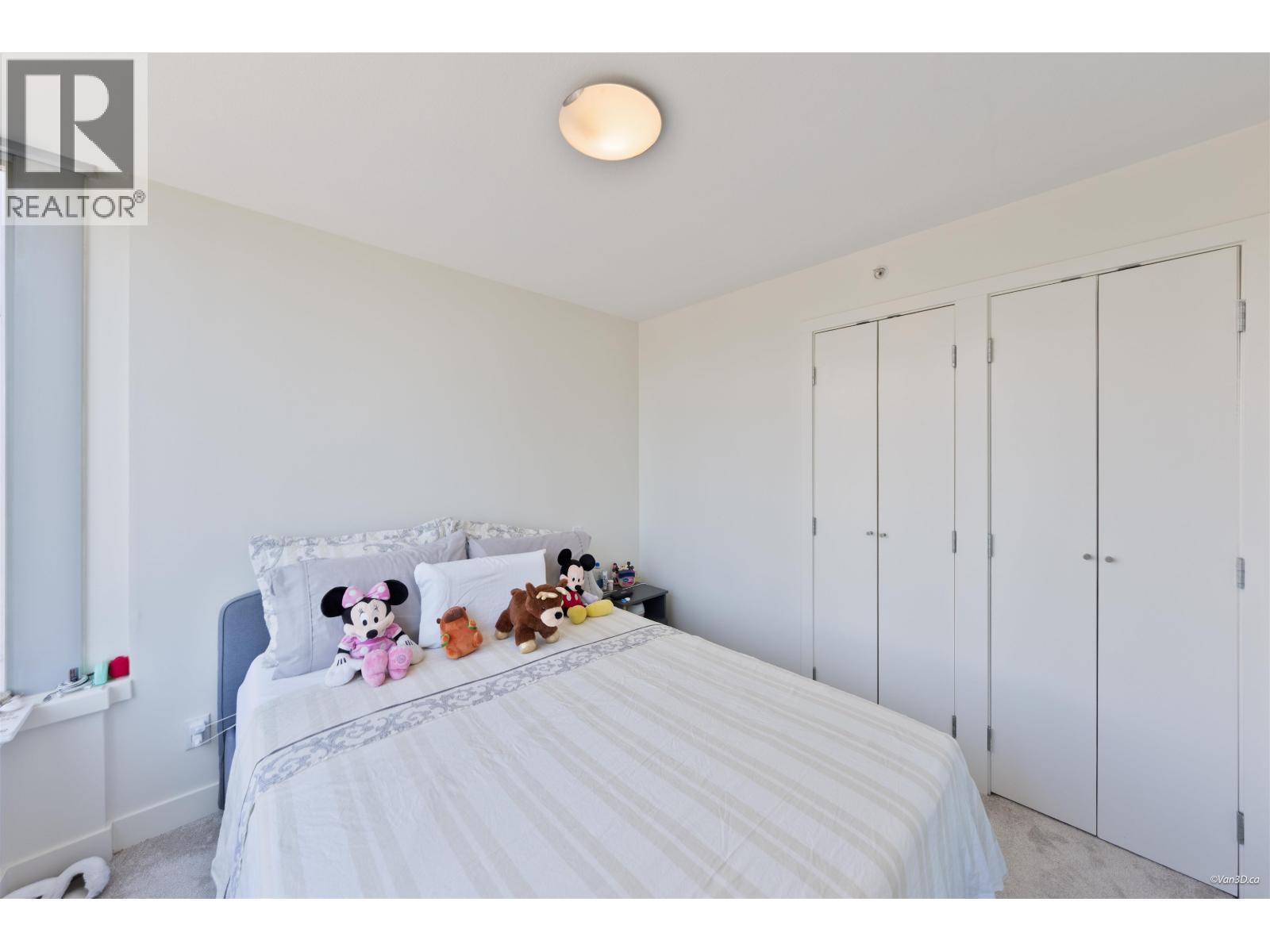 2204 1255 Seymour Street Property Photo 18