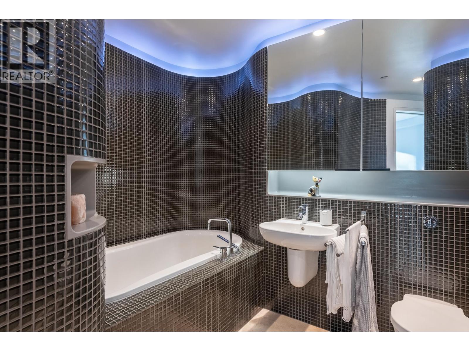 1507 838 W Hastings Street Property Photo 33