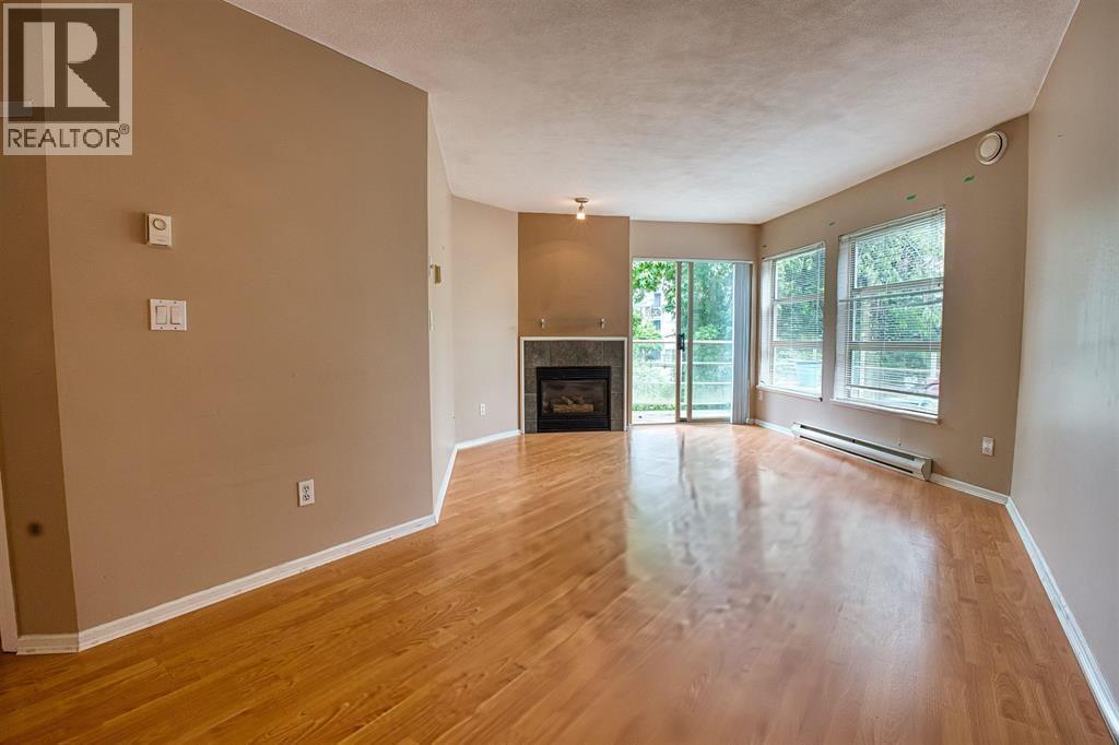 206 22277 122 Avenue Property Photo 4