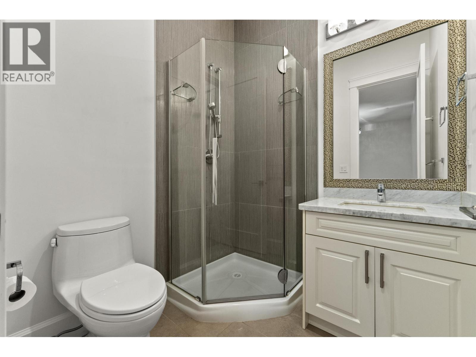 2559 Nelson Avenue Property Photo 38