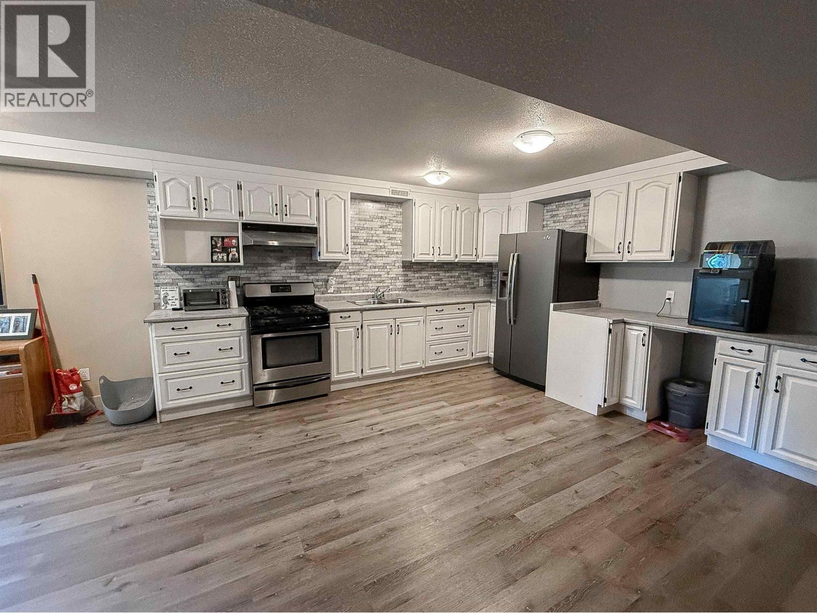 4970 Easzee Drive Property Photo 21