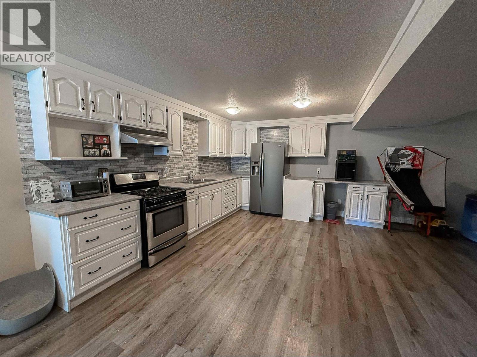 4970 Easzee Drive Property Photo 22