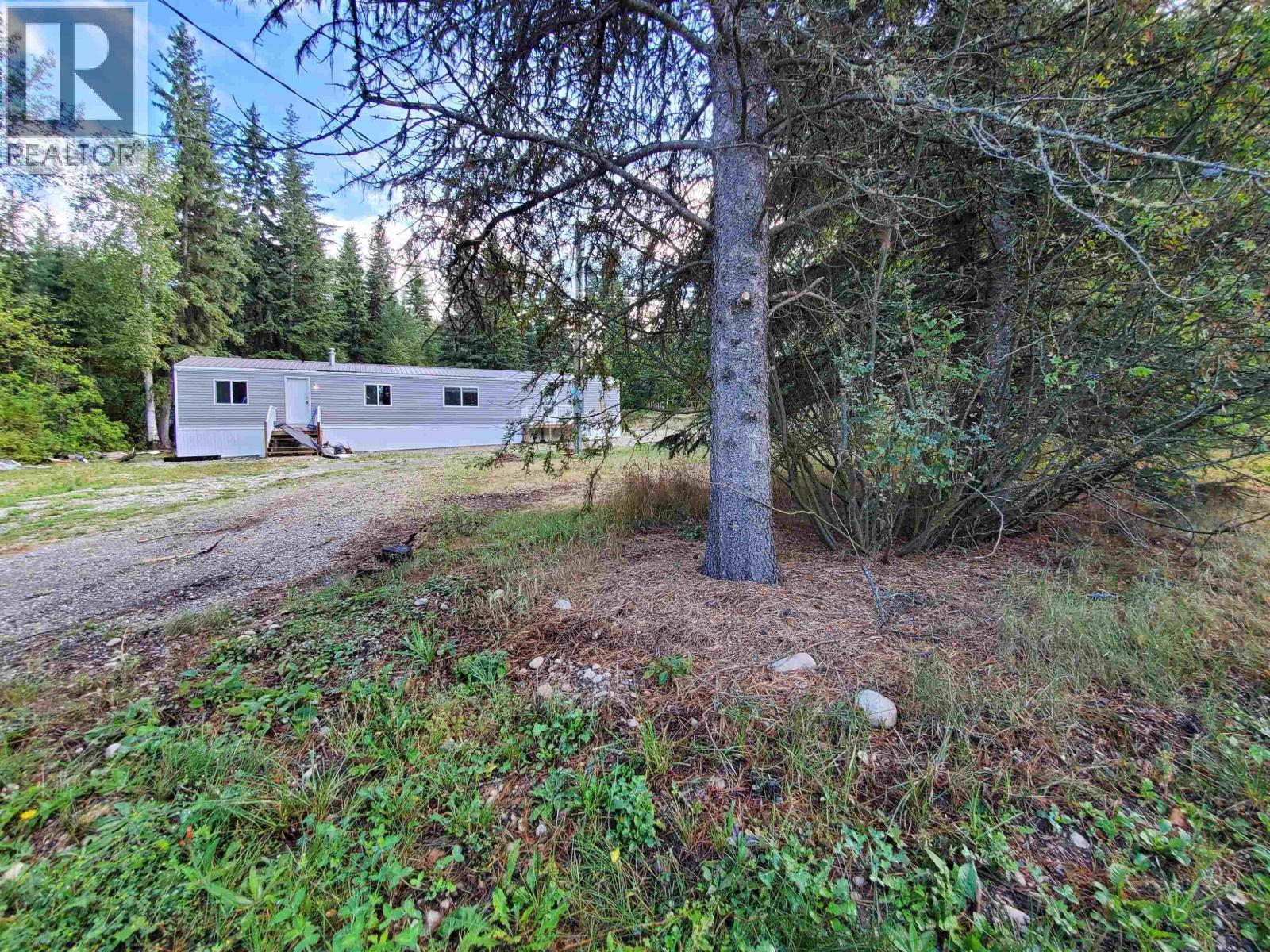 2630 Roberta Road Property Photo 2