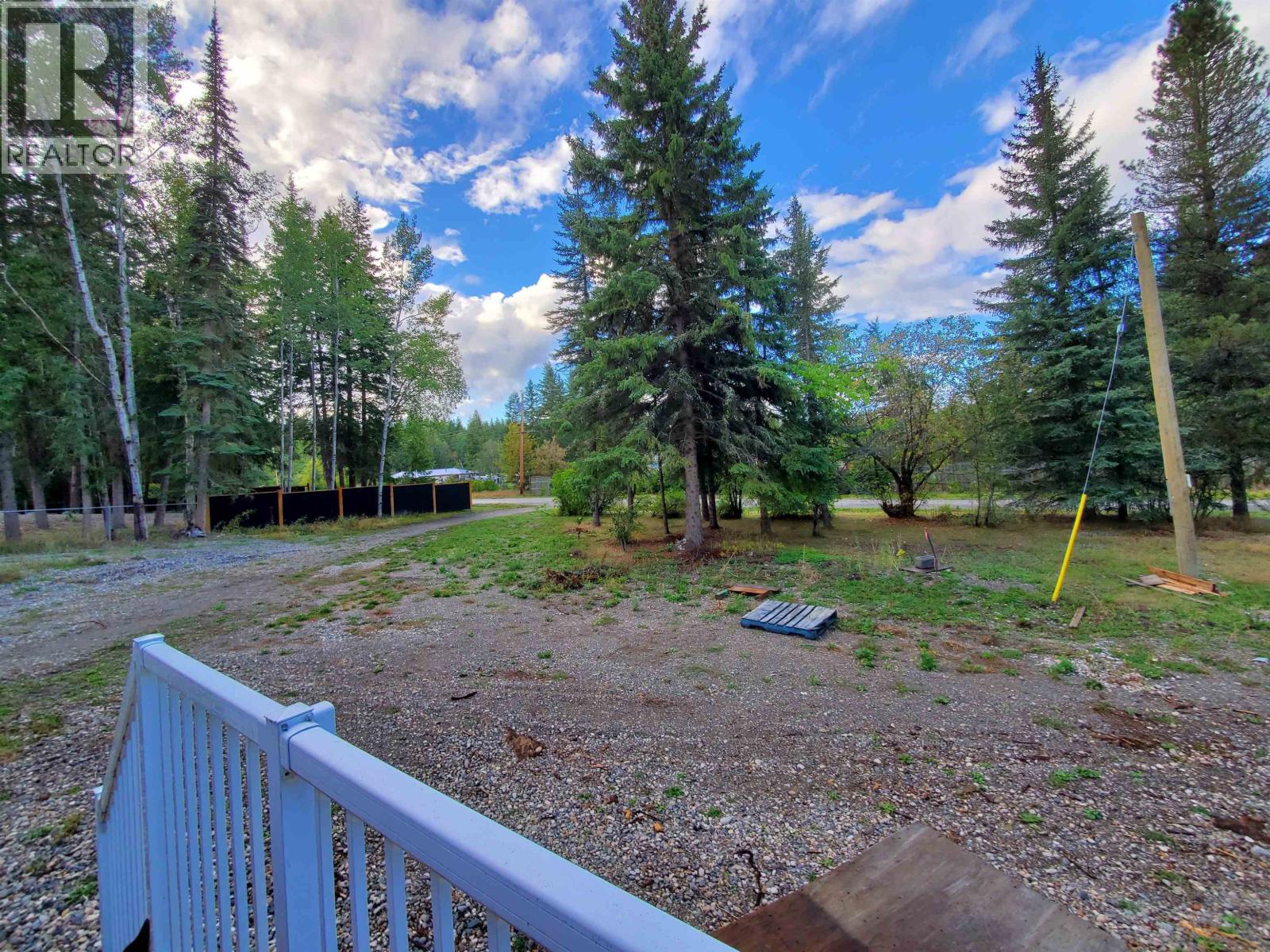 2630 Roberta Road Property Photo 4