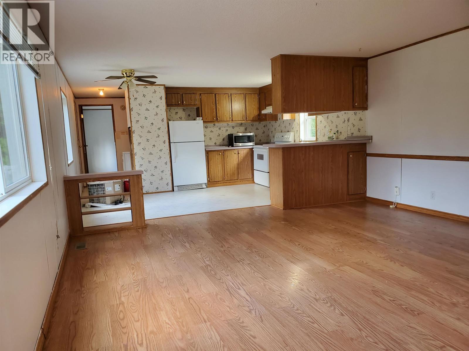 2630 Roberta Road Property Photo 6