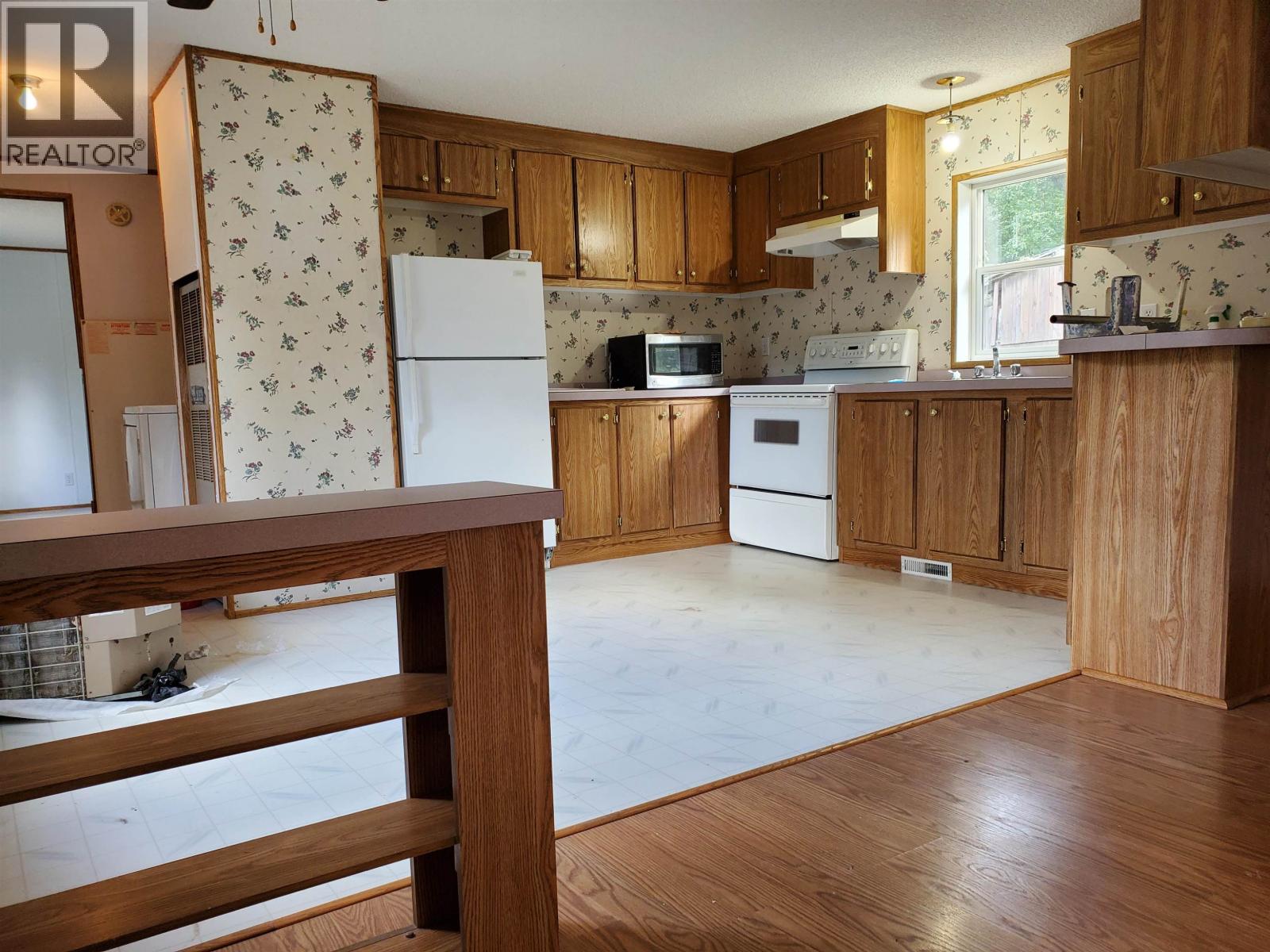 2630 Roberta Road Property Photo 8