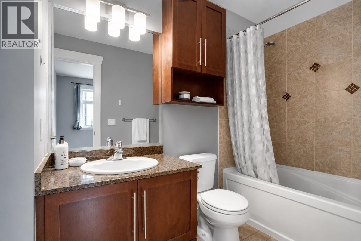 12 6538 Elgin Avenue Property Photo 17