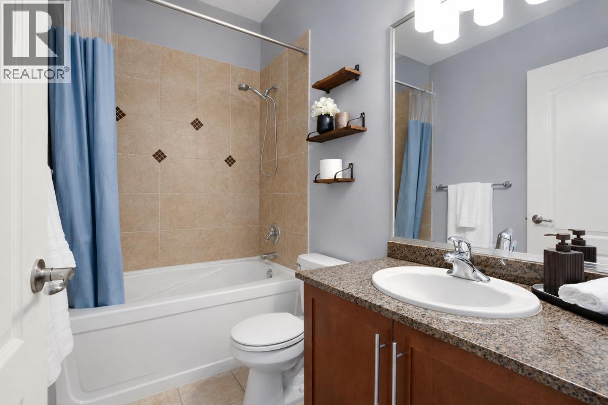 12 6538 Elgin Avenue Property Photo 20