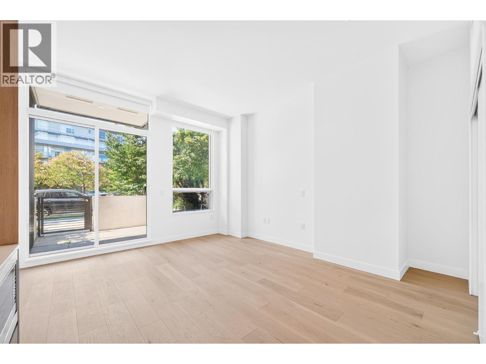 116 5212 Cambie Street Property Photo 11