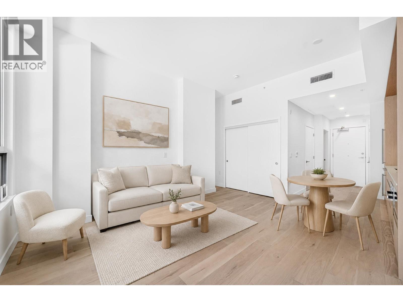 116 5212 Cambie Street Property Photo 15
