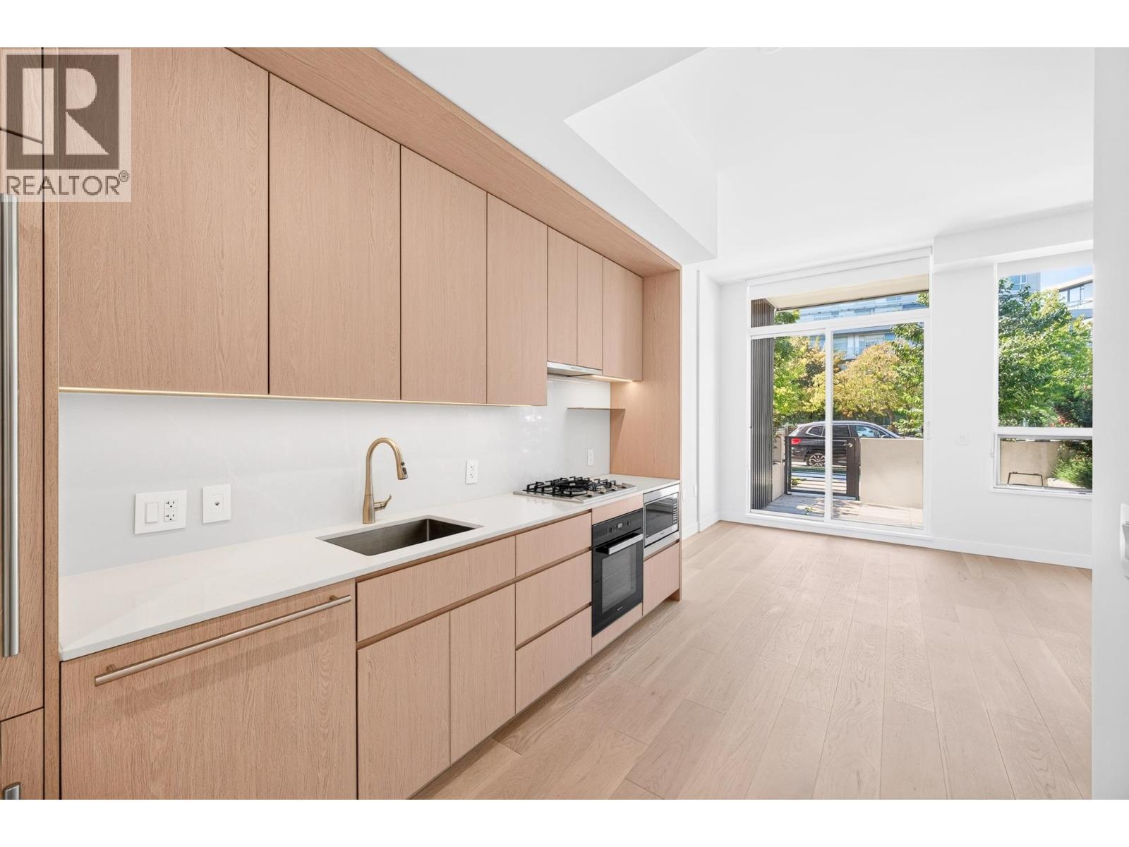 116 5212 Cambie Street Property Photo 19