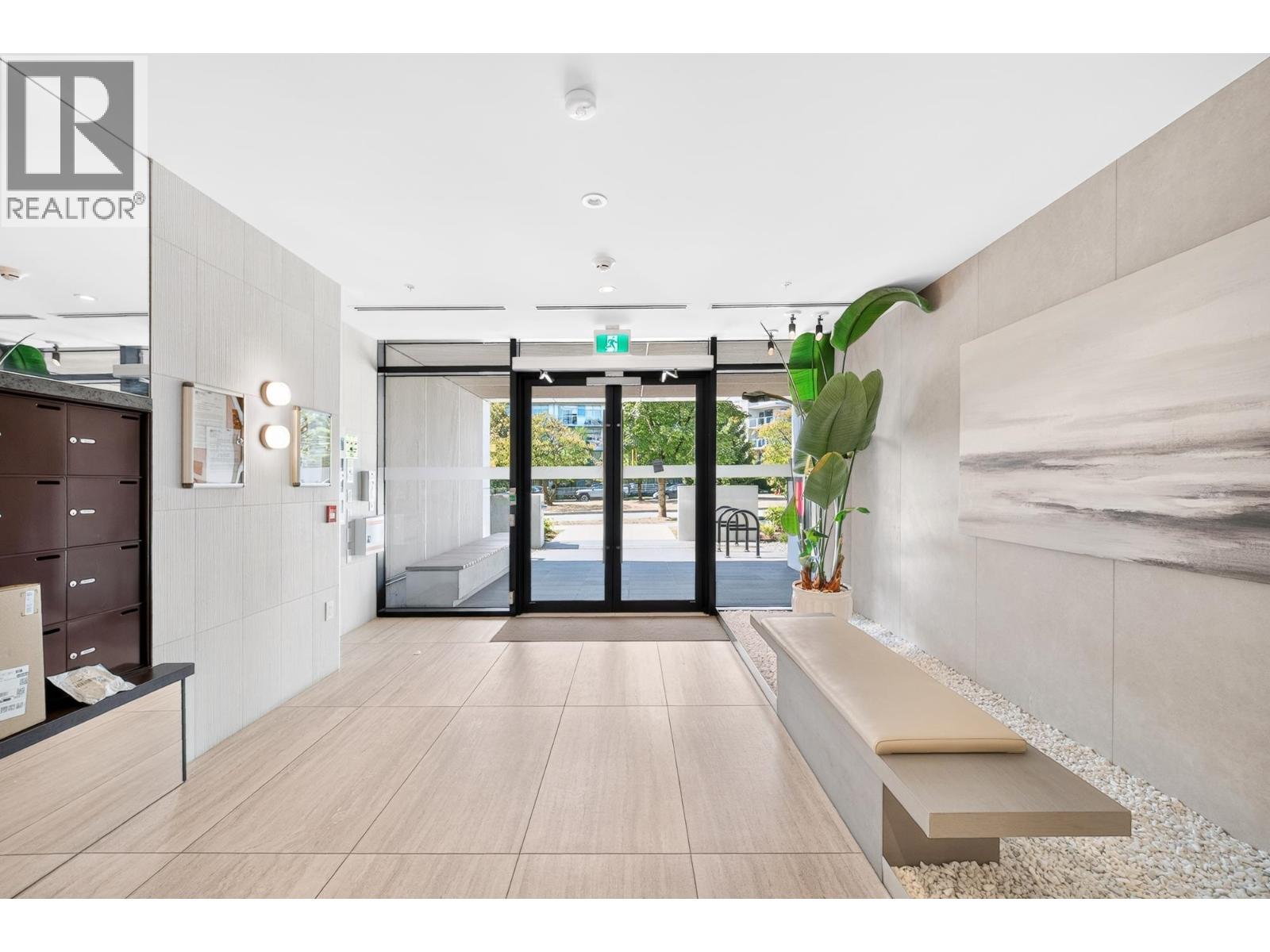 116 5212 Cambie Street Property Photo 24
