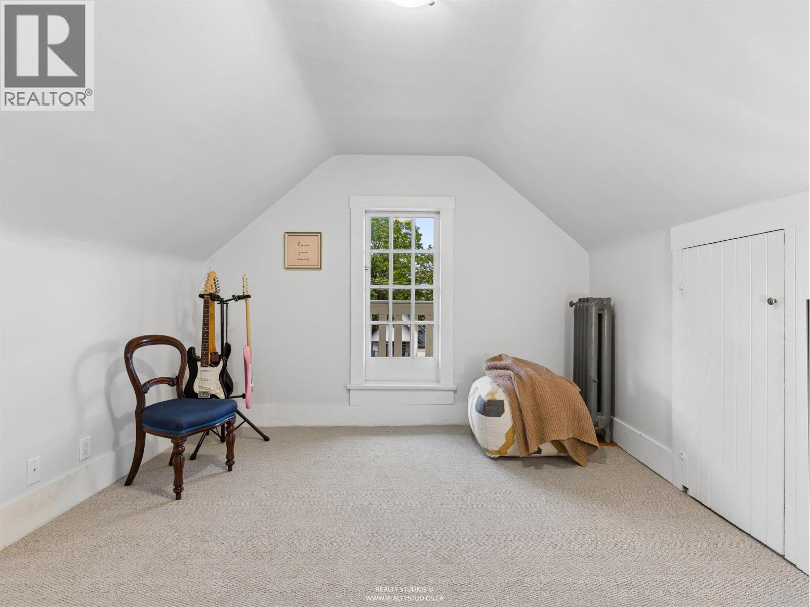 559 W 18th Avenue Property Photo 30