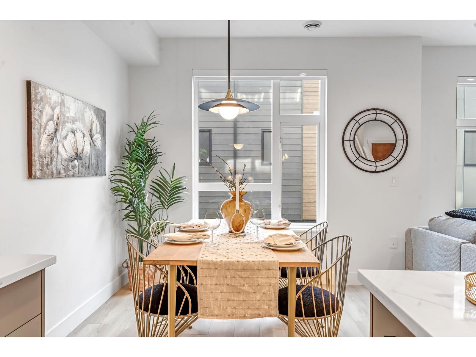 11 7946 204 Street Property Photo 22