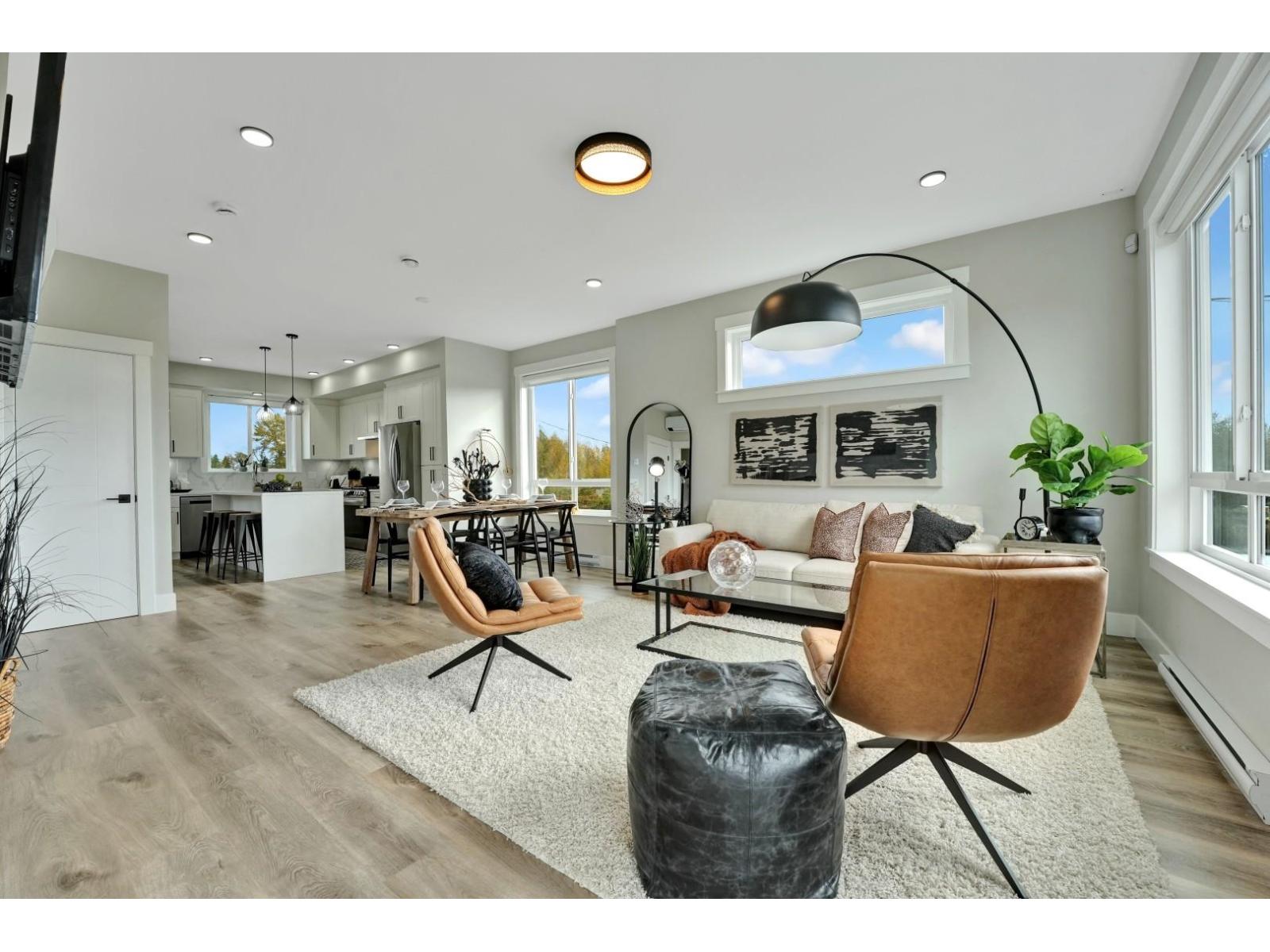 9 17155 79a Avenue Property Photo 11