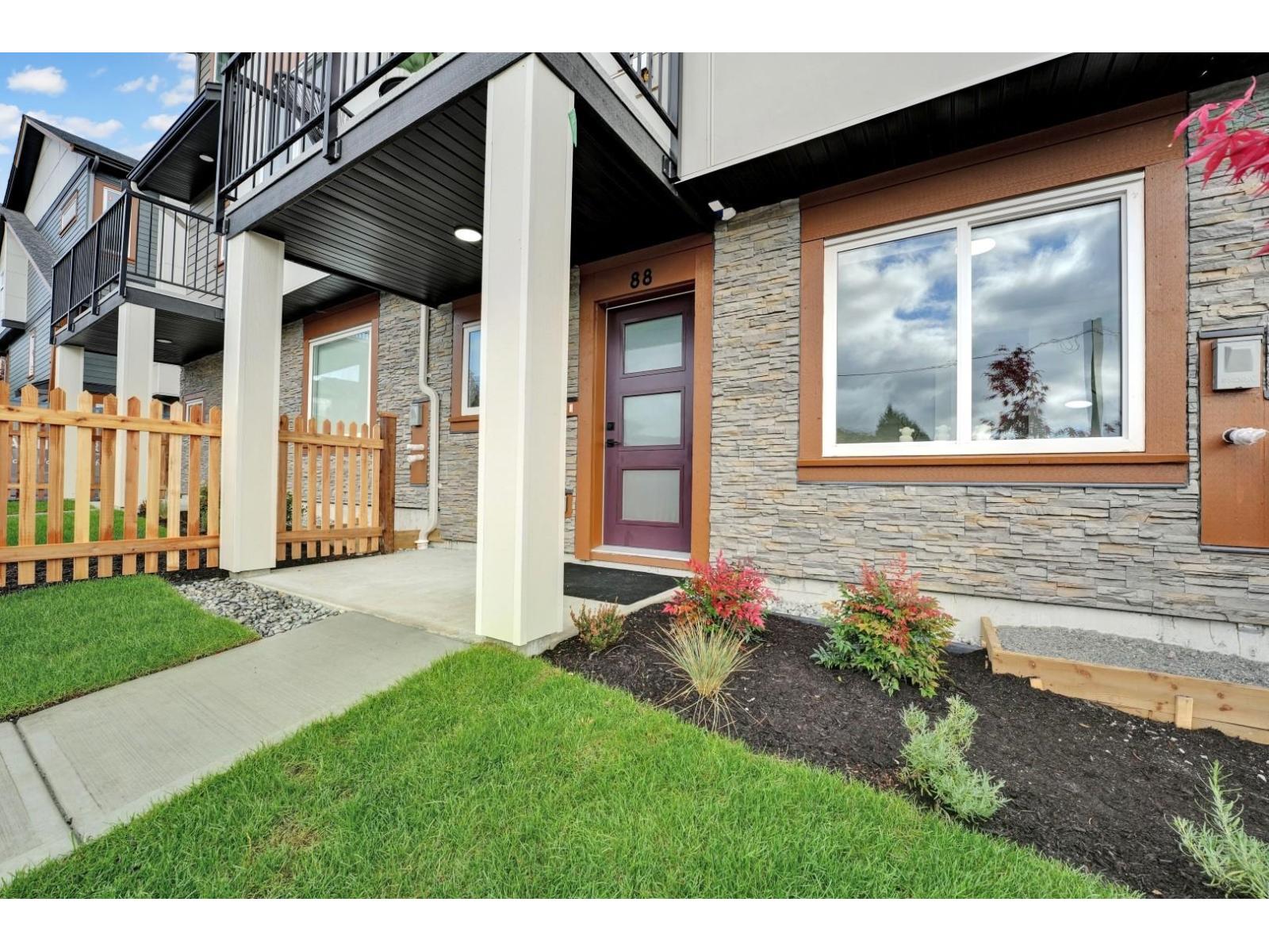 9 17155 79a Avenue Property Photo 38