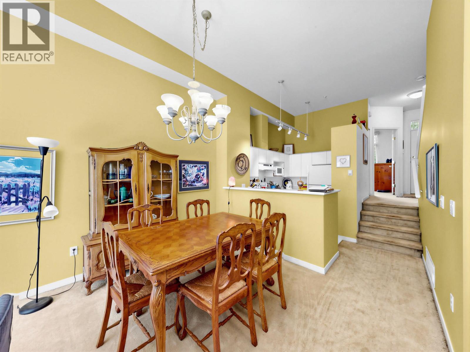 4 3592 Whitney Place Property Photo 6