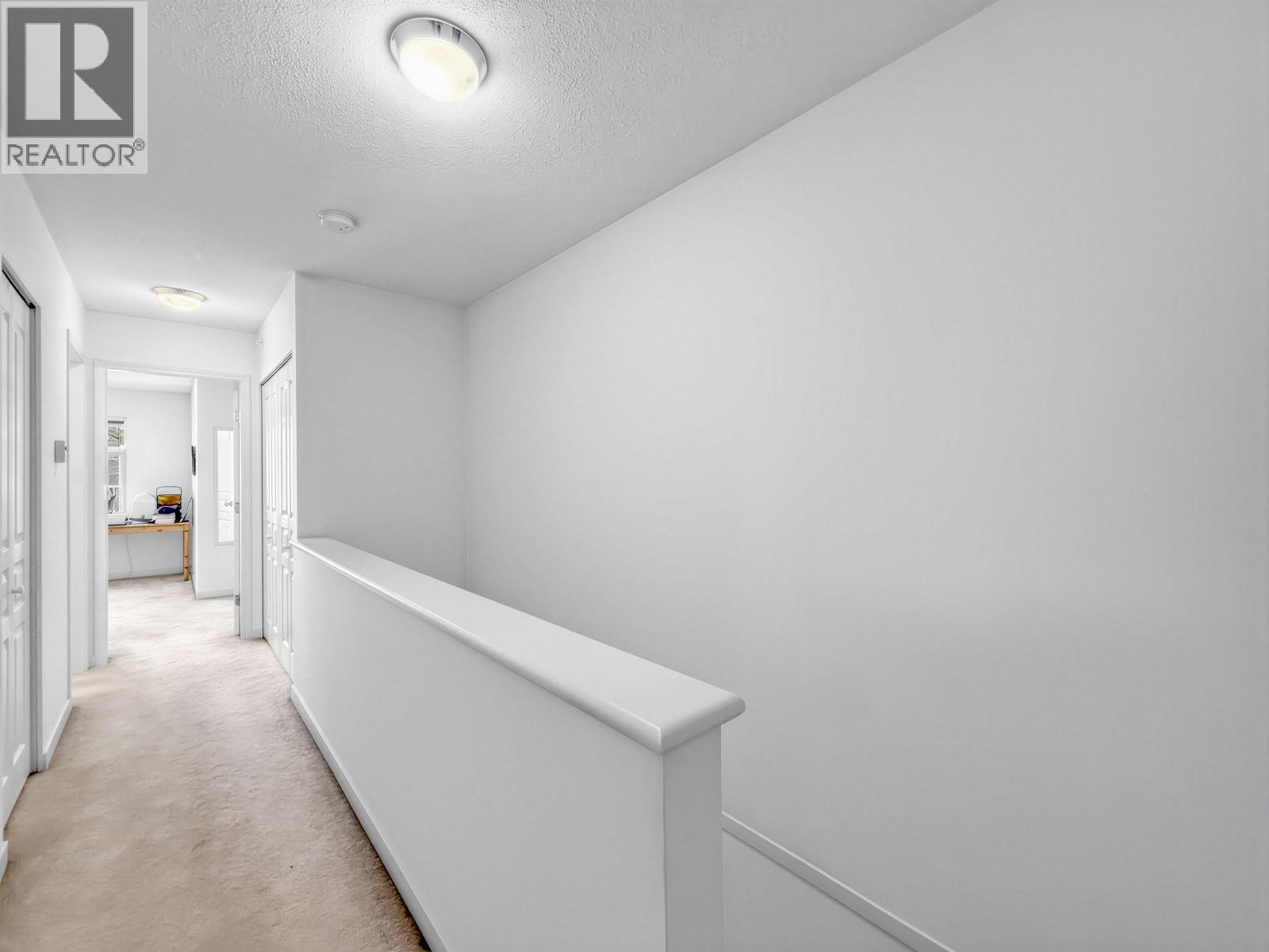 4 3592 Whitney Place Property Photo 24
