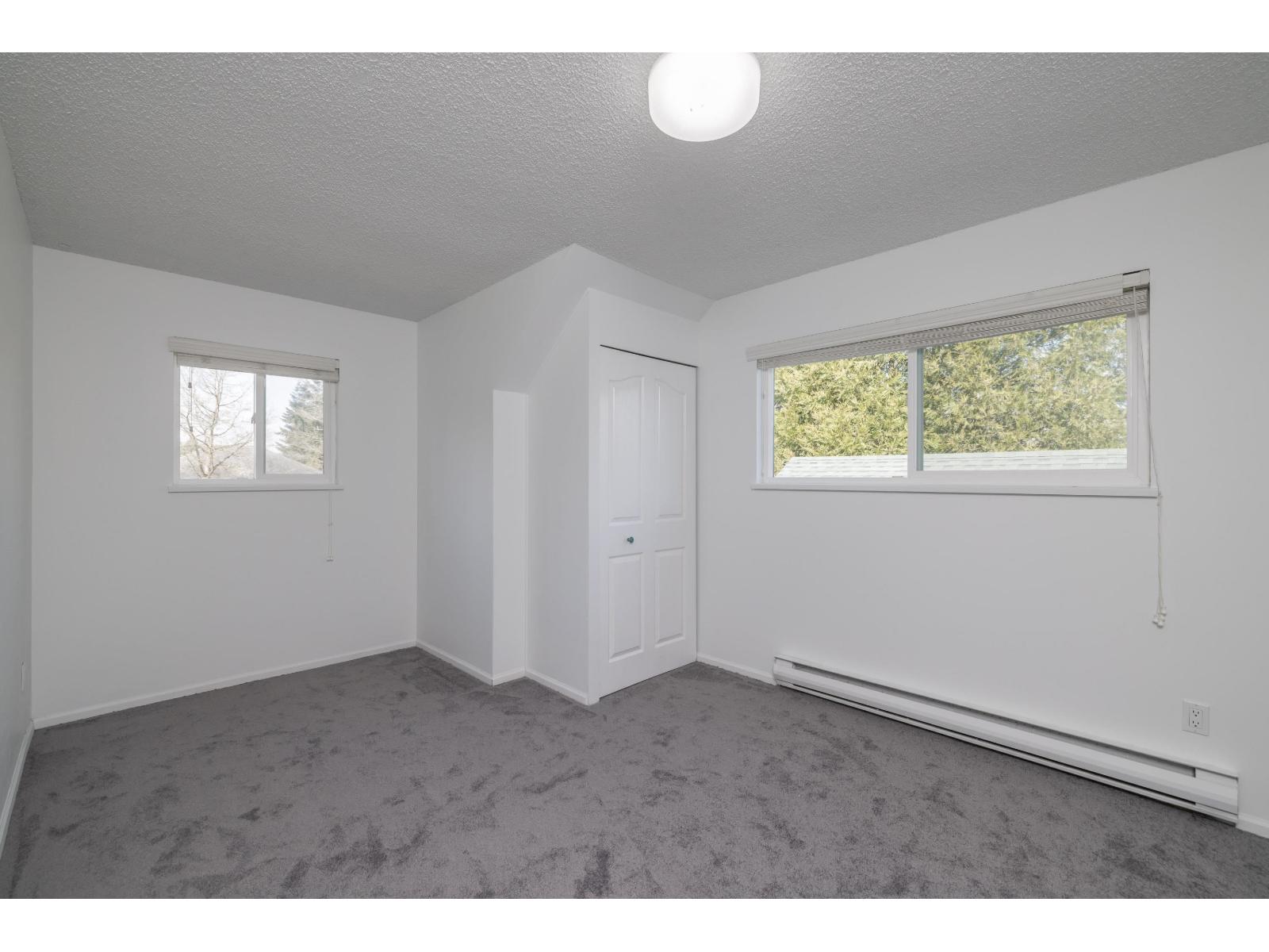 4458 Benz Crescent Property Photo 33