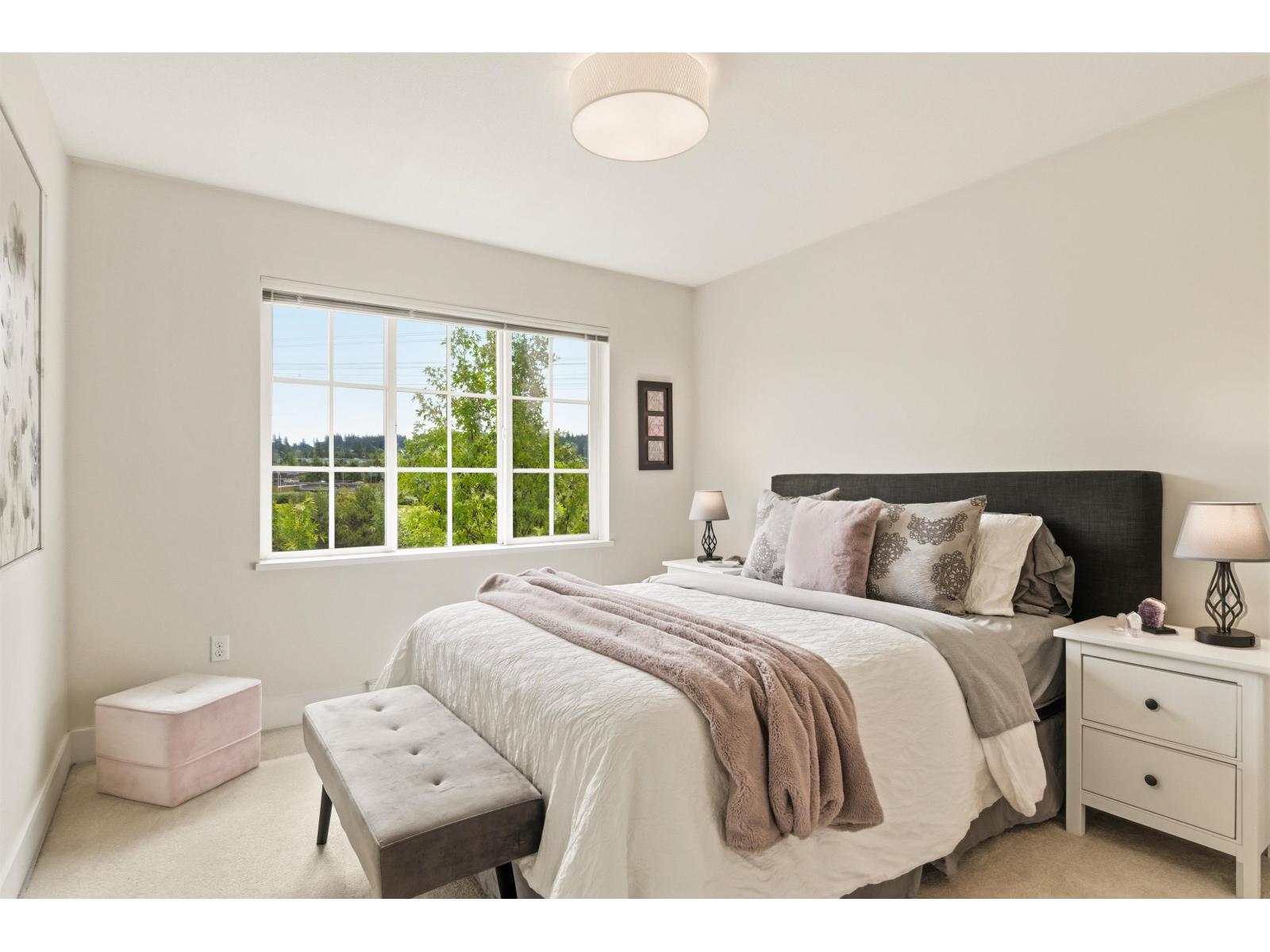 20 3399 151st Street Property Photo 12