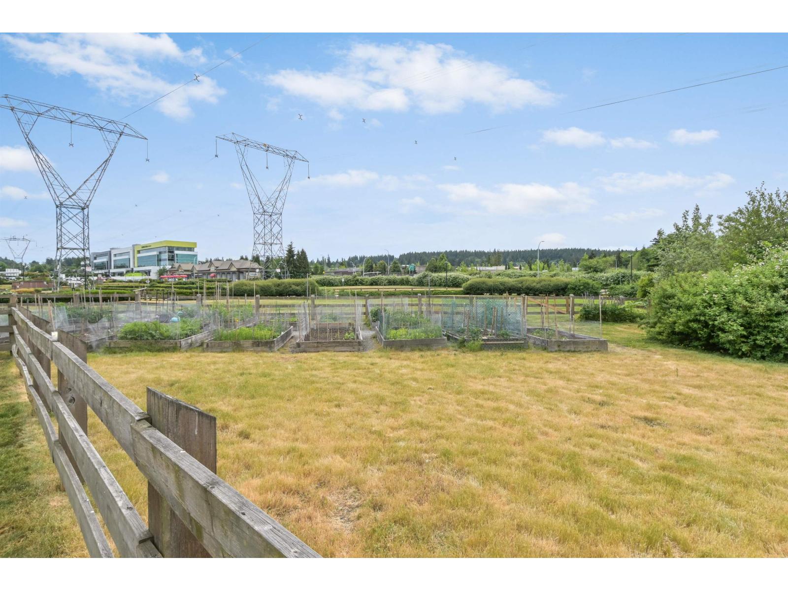20 3399 151st Street Property Photo 39