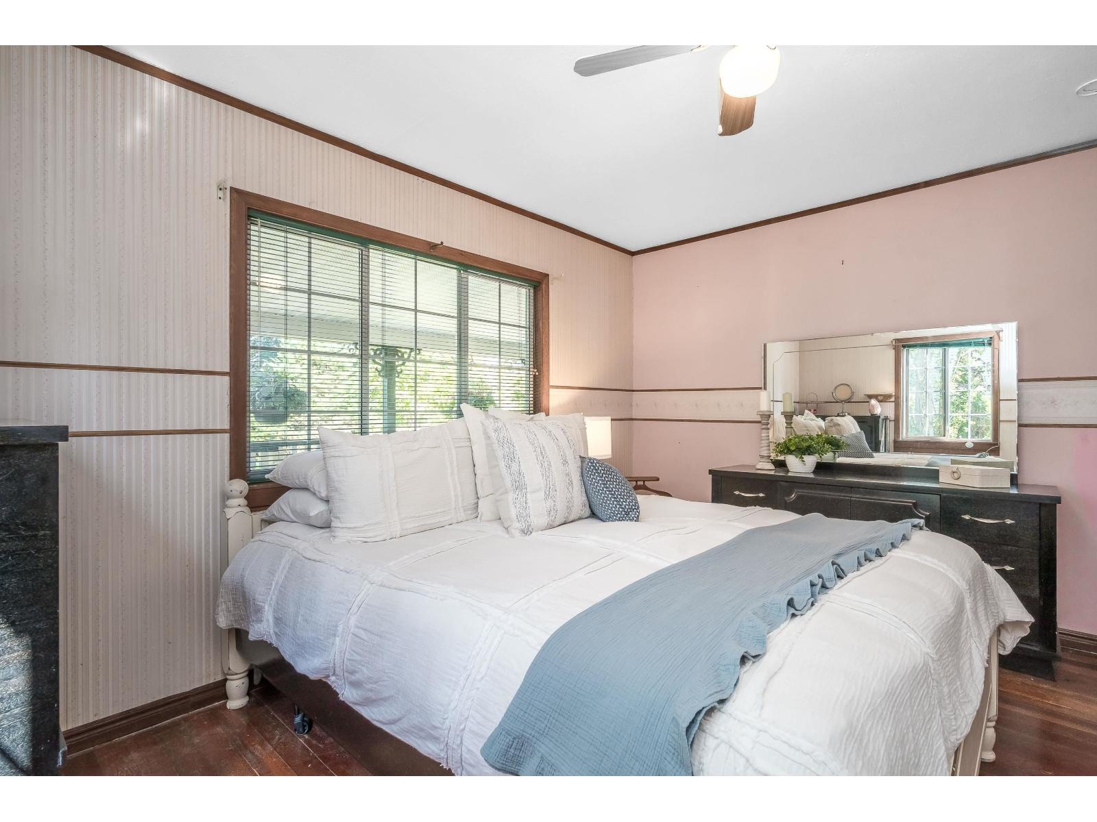 8992 Royal Street Property Photo 16
