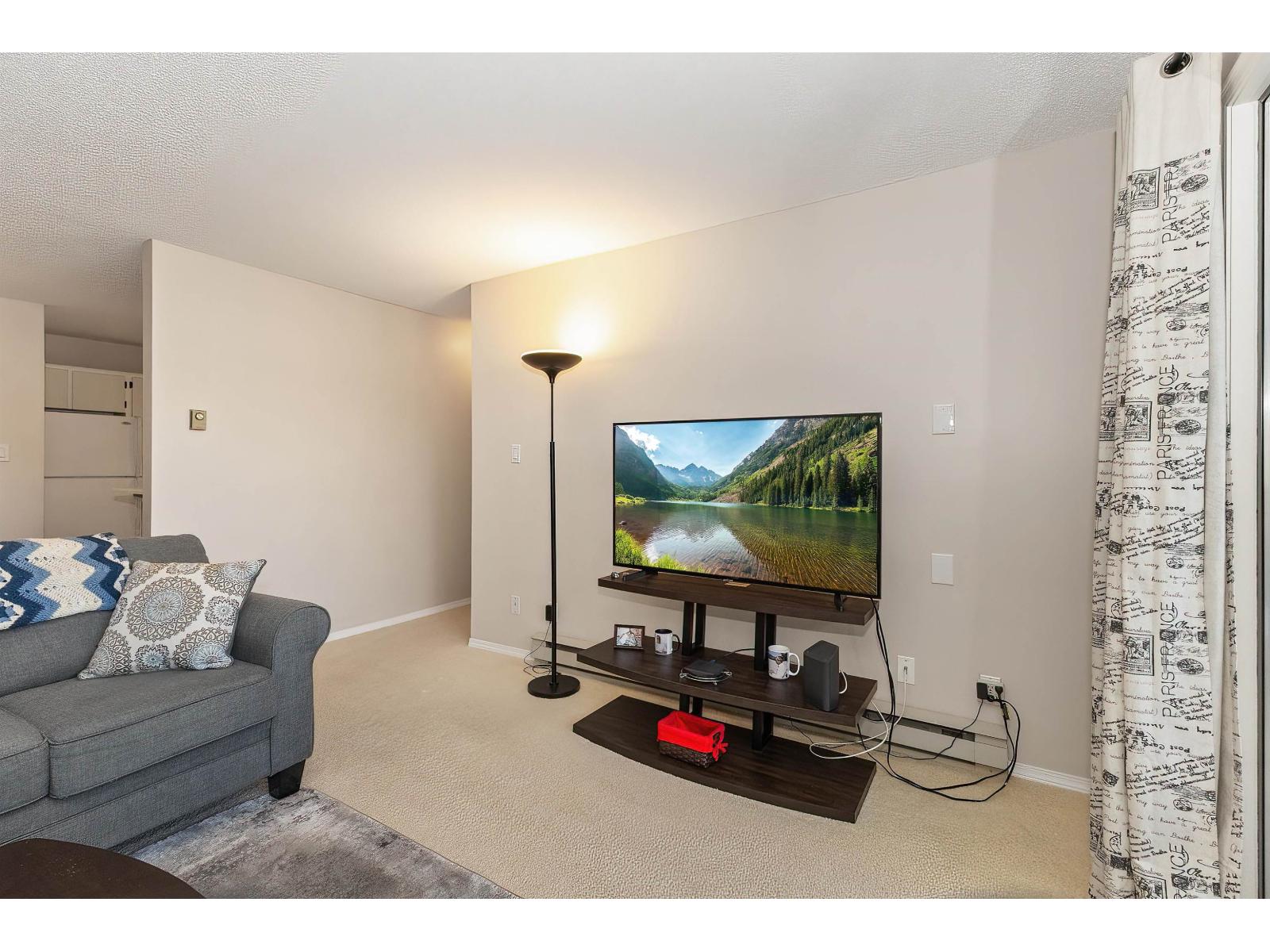 102 32910 Amicus Place Property Photo 15
