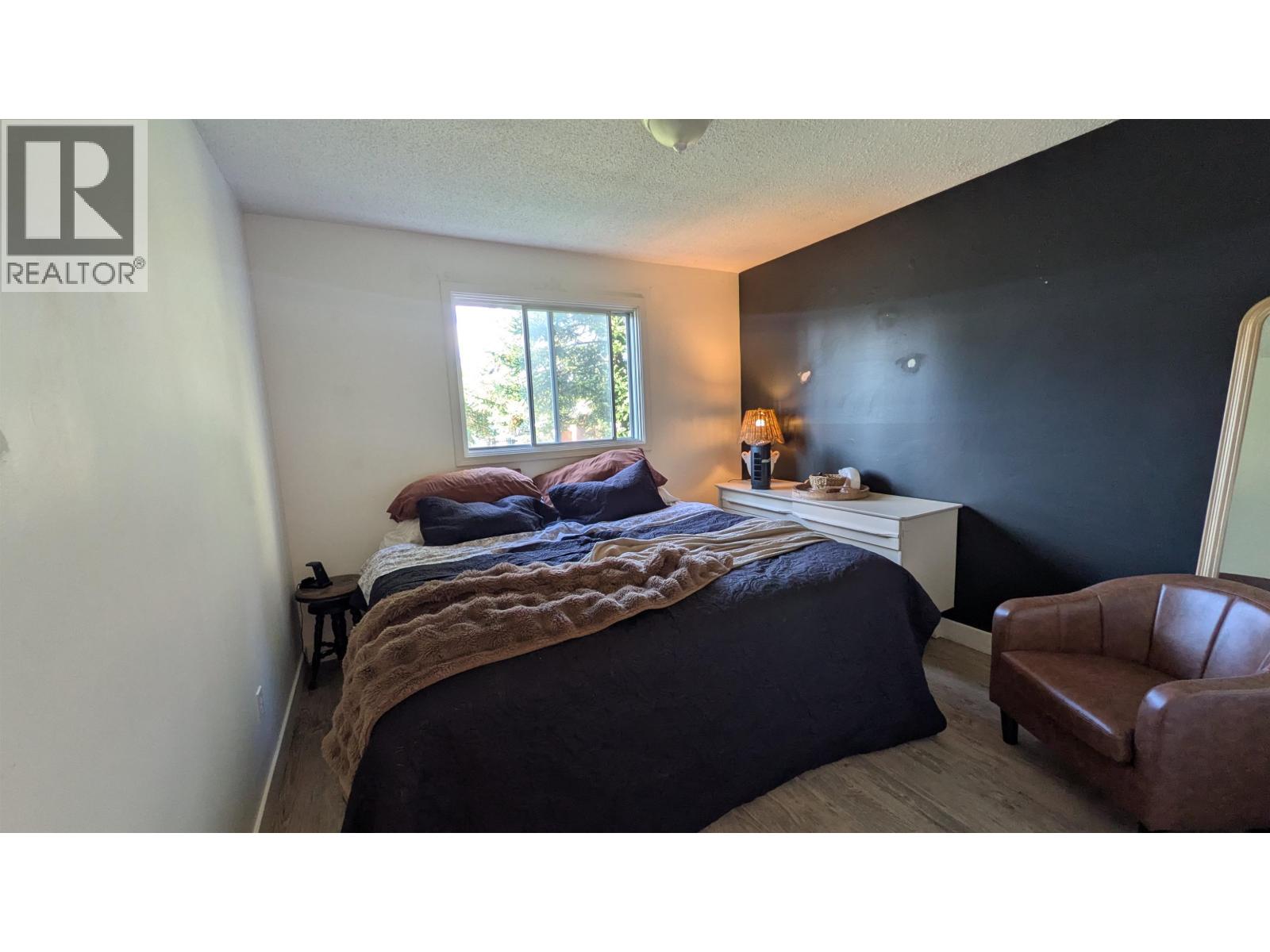 7207 Imperial Crescent Property Photo 5