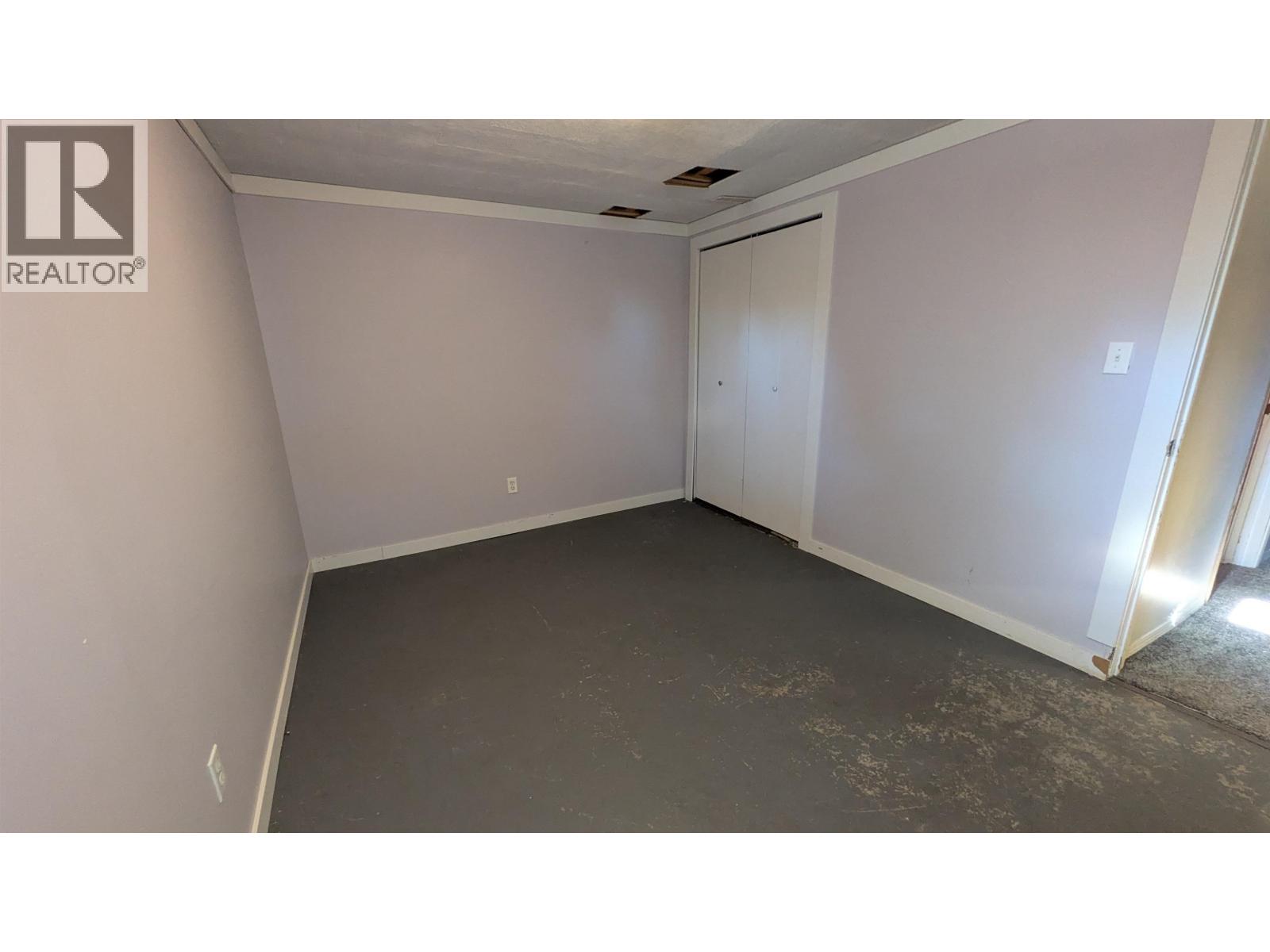 7207 Imperial Crescent Property Photo 11