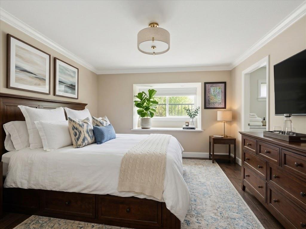 1087 Finlay Street Property Photo 32