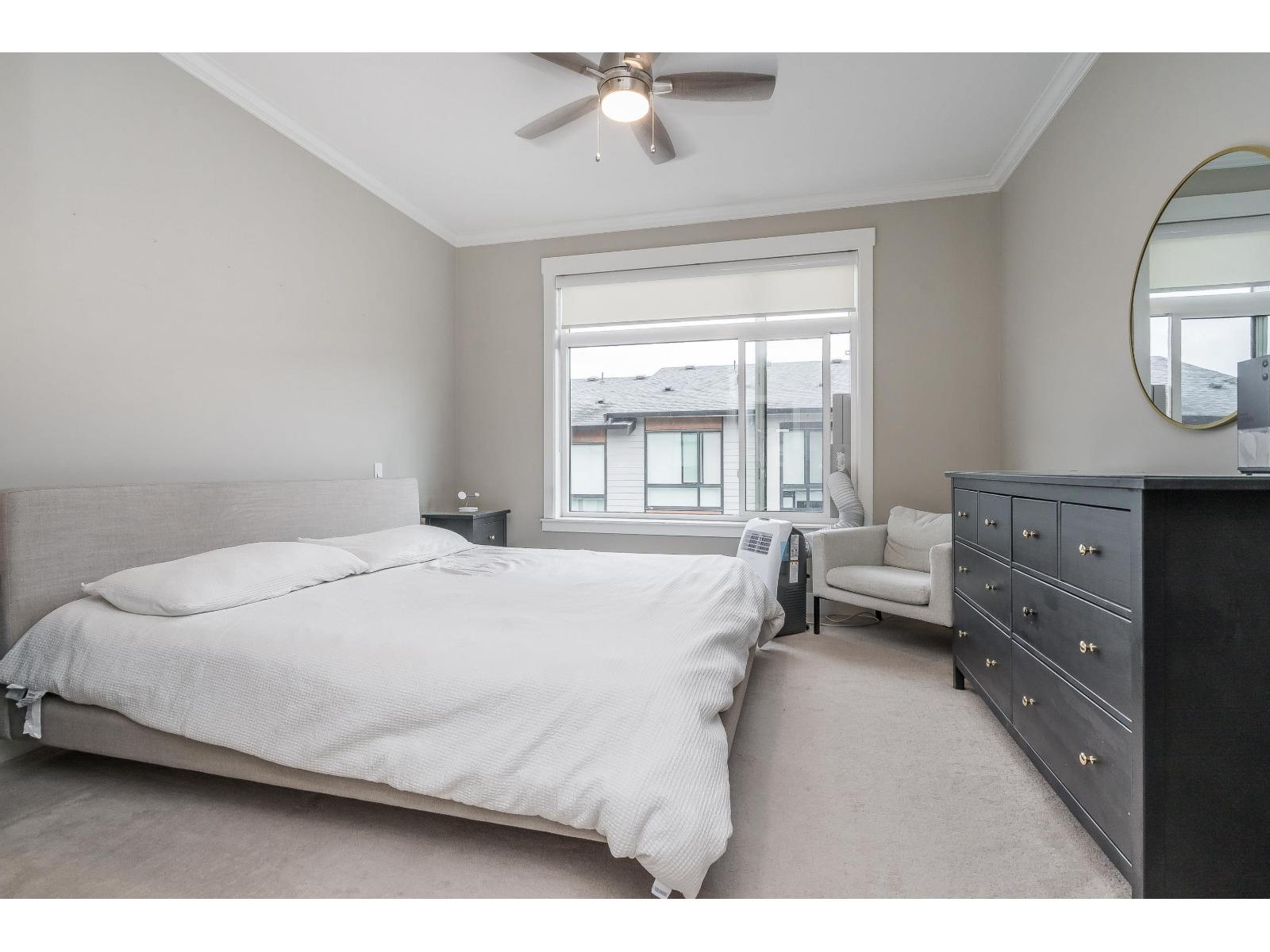 11 16488 64 Avenue Property Photo 11