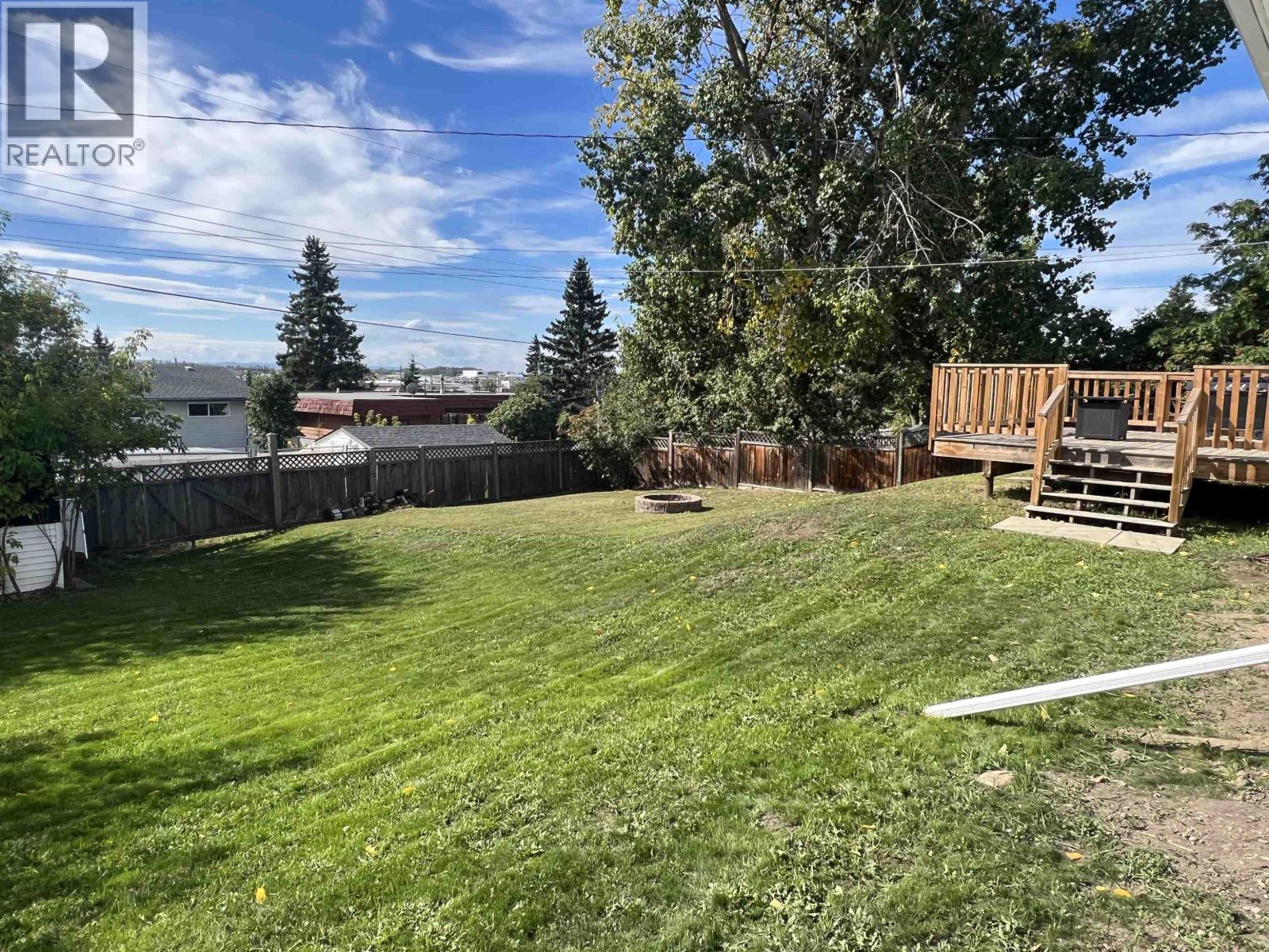 10515 104 Avenue Property Photo 7