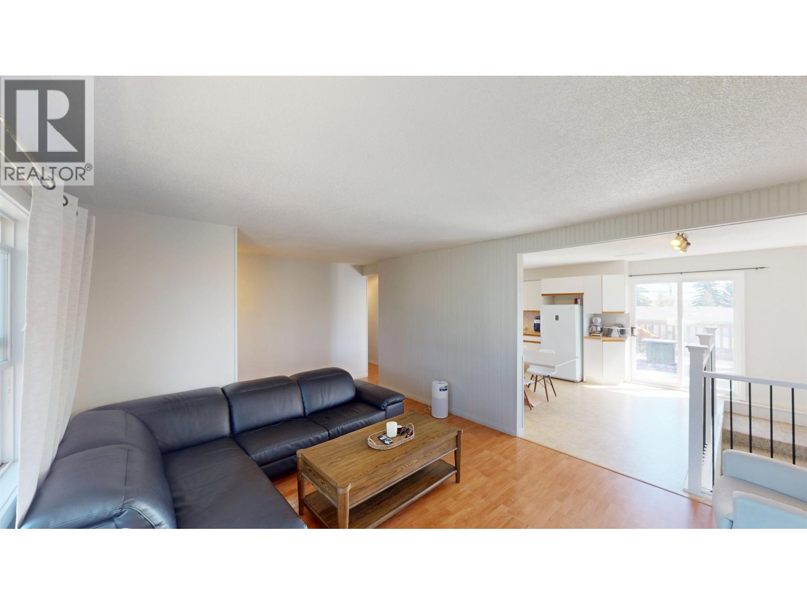 10515 104 Avenue Property Photo 14
