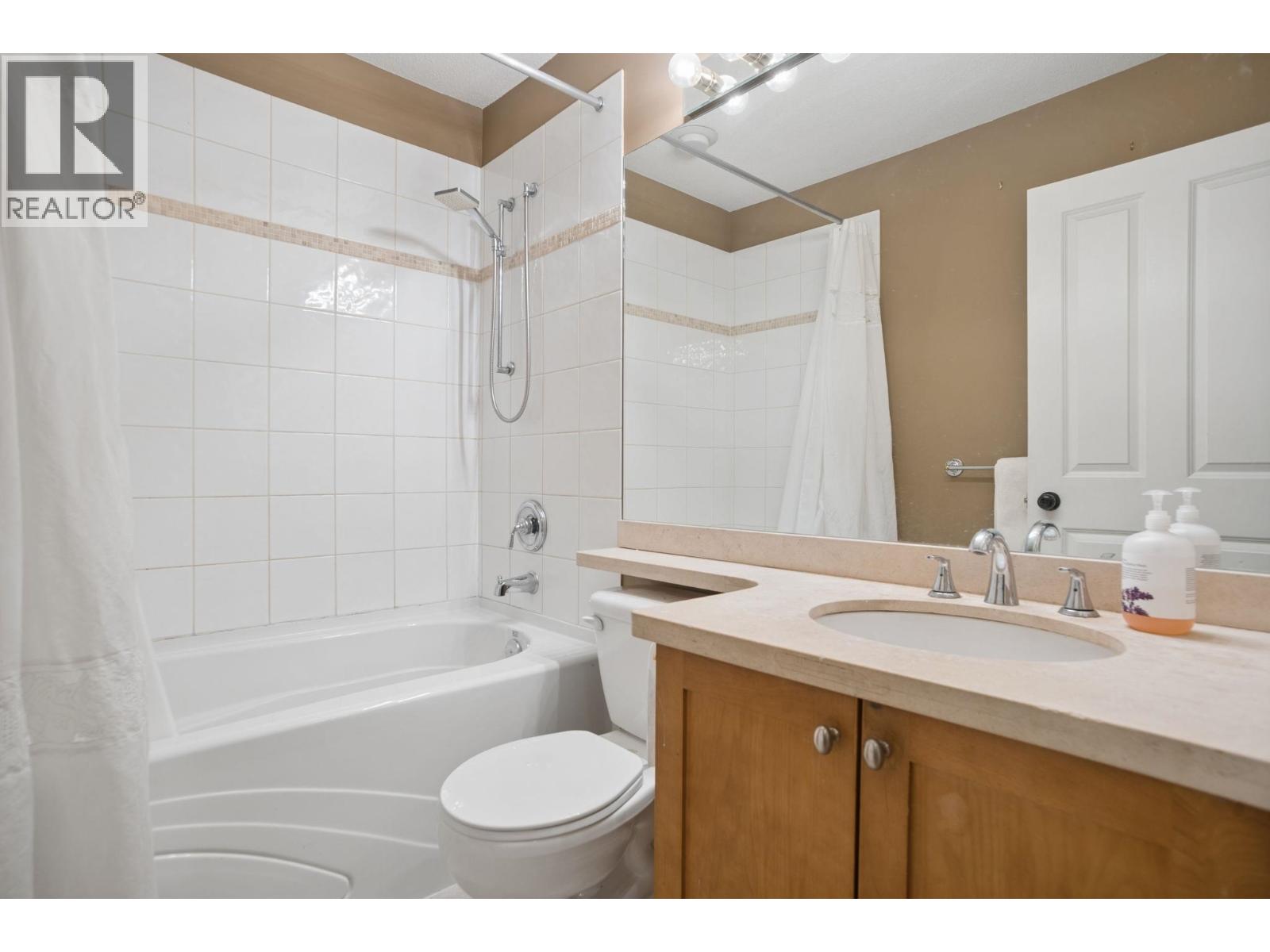 5380 Larch Street Property Photo 30